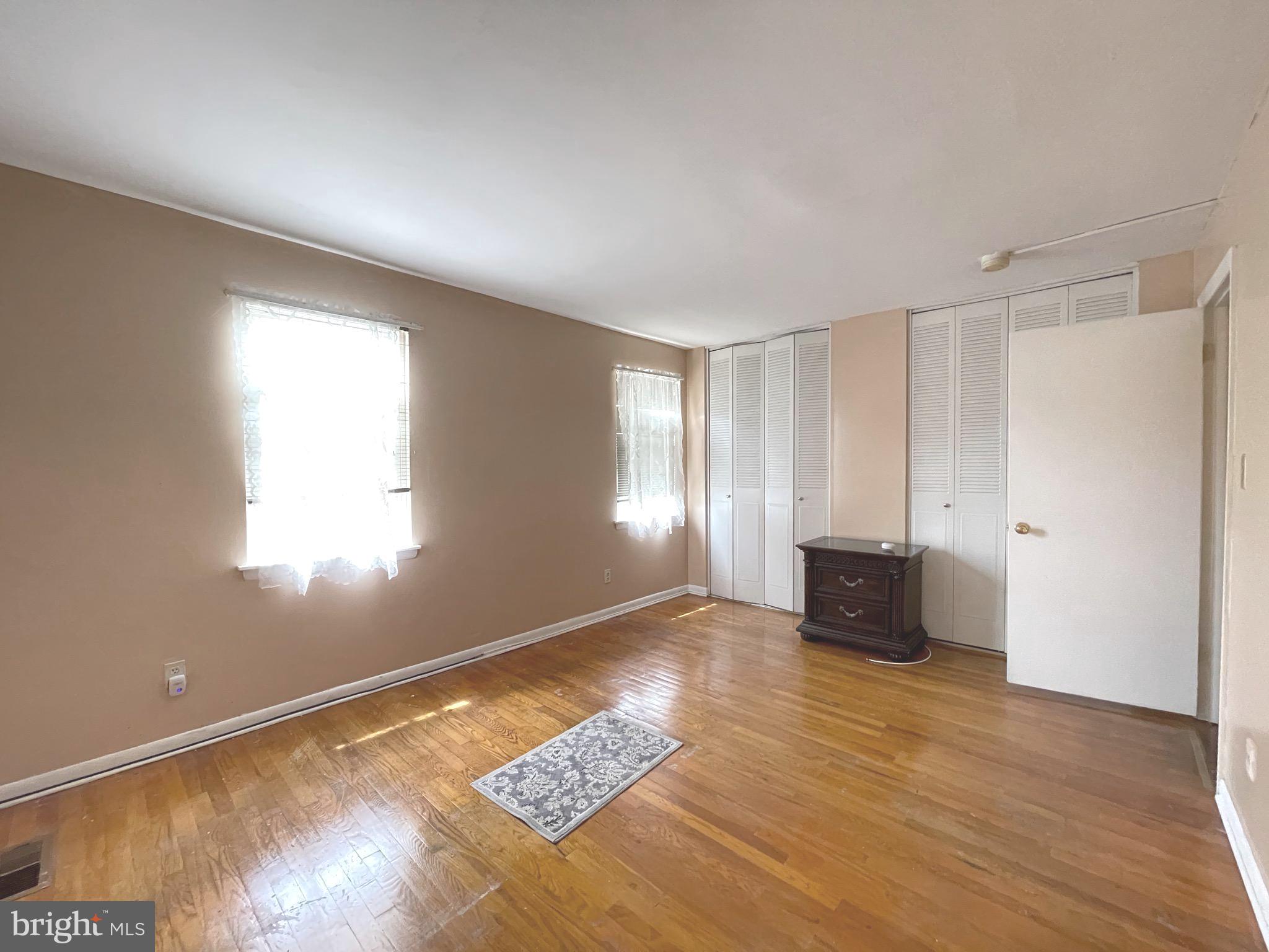 REGULARS - Residential