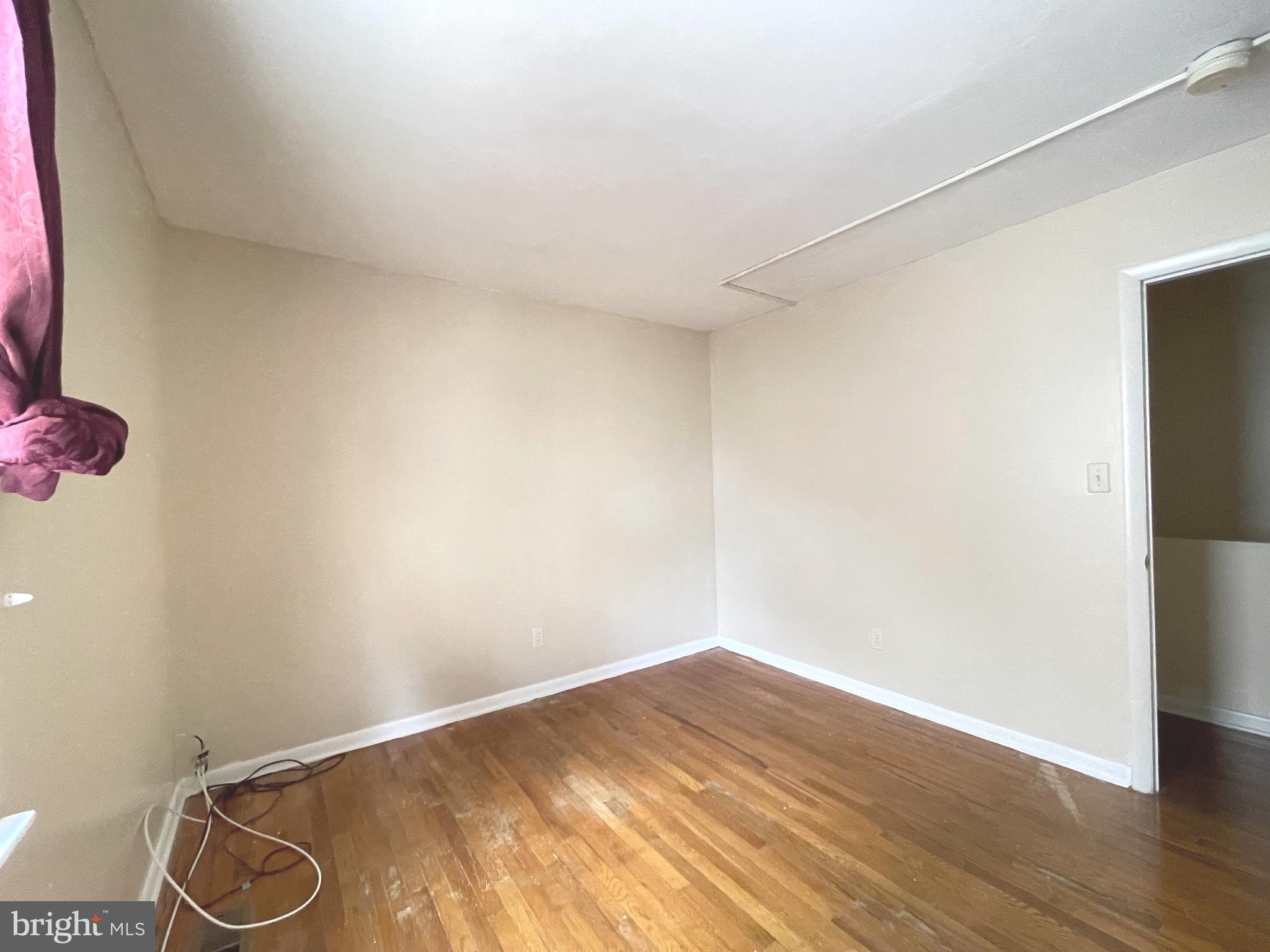 REGULARS - Residential