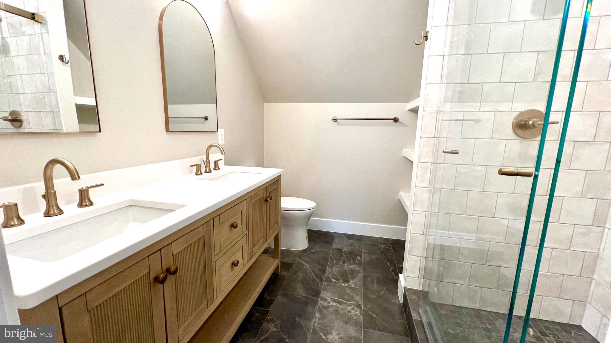 FAIRLINGTON MEADOWS - Residential Lease