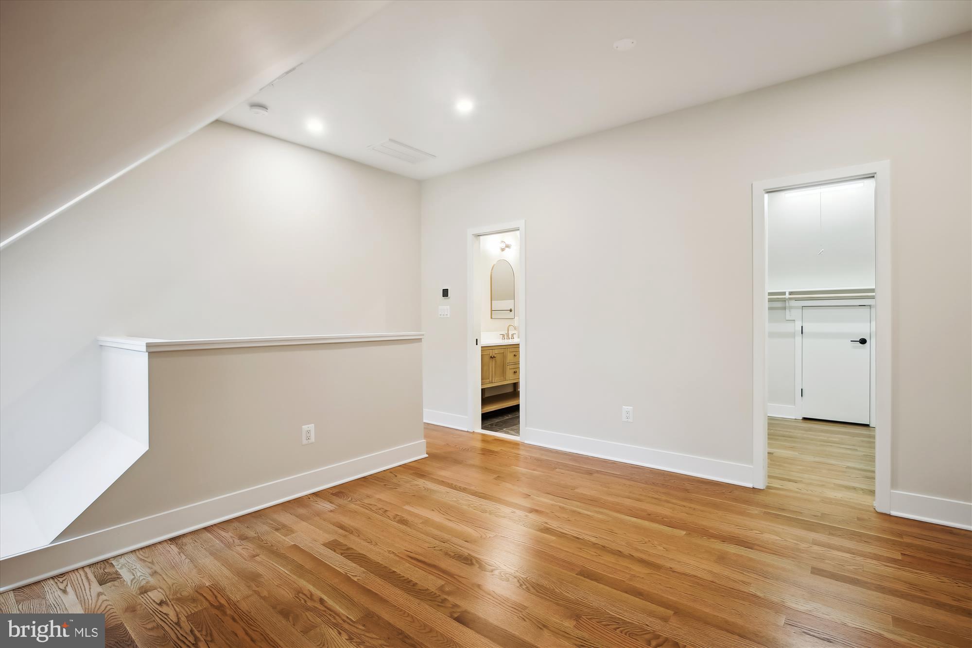 FAIRLINGTON MEADOWS - Residential Lease