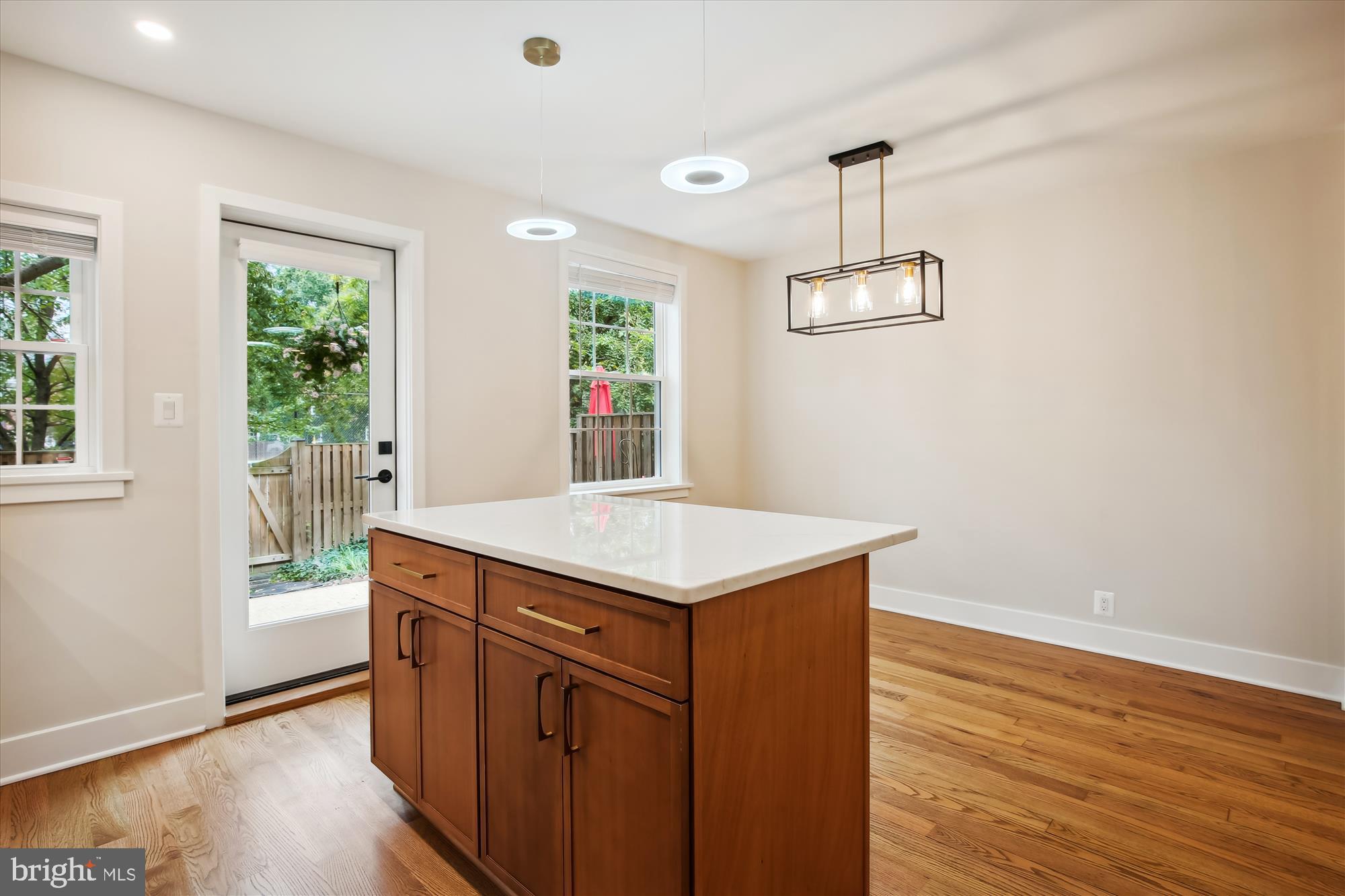 FAIRLINGTON MEADOWS - Residential Lease