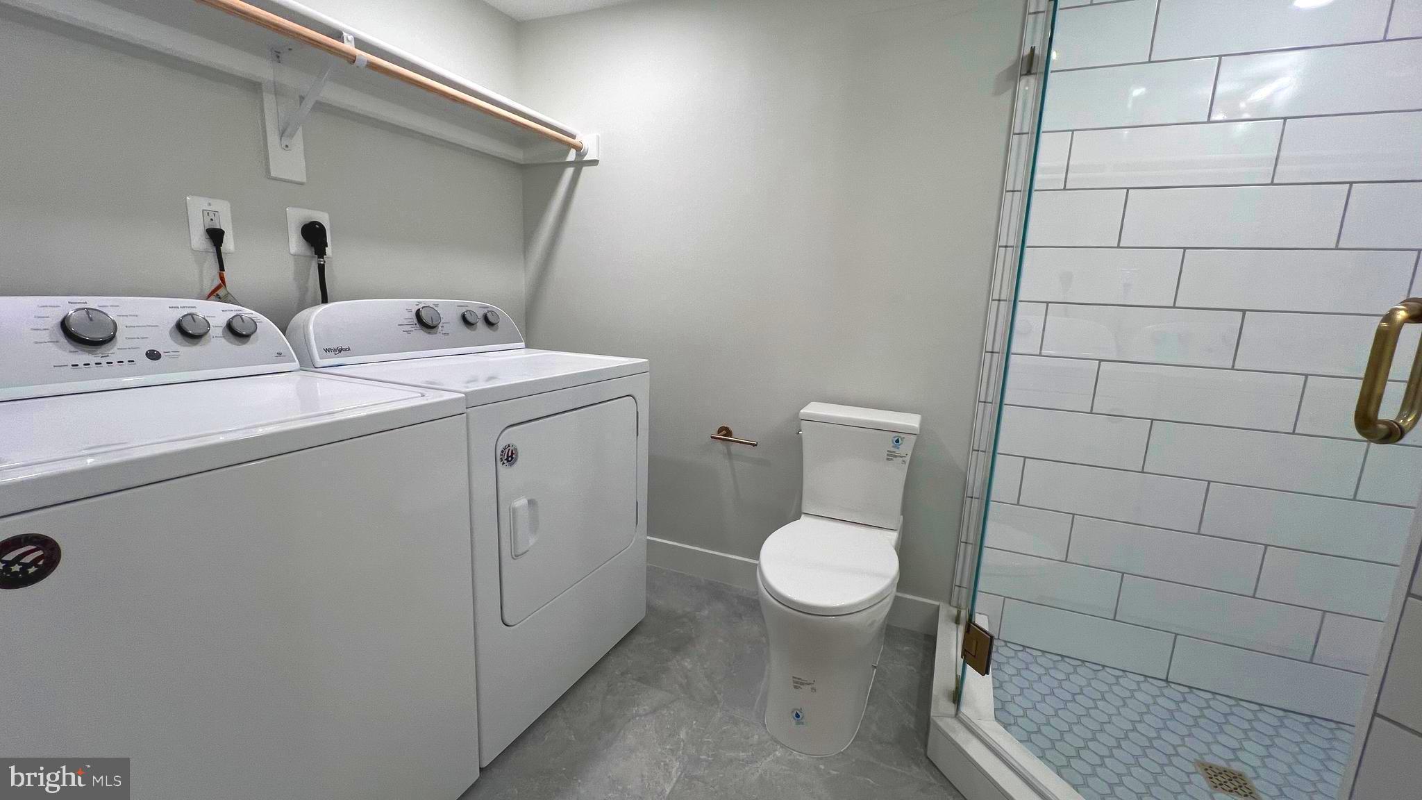 FAIRLINGTON MEADOWS - Residential Lease