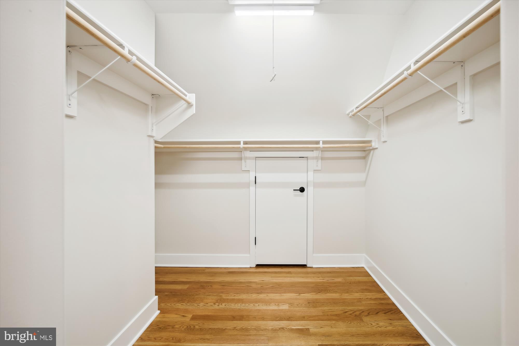 FAIRLINGTON MEADOWS - Residential Lease