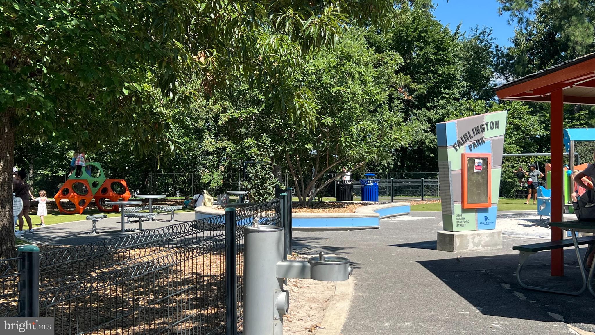 FAIRLINGTON MEADOWS - Residential Lease