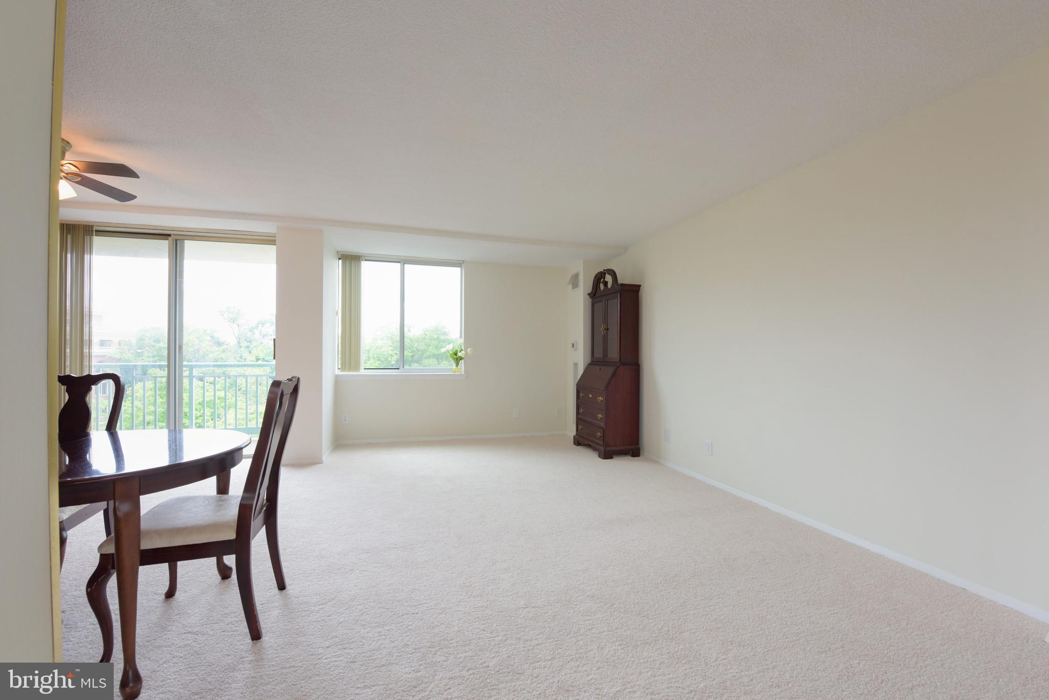 MARINA TOWERS - Residential