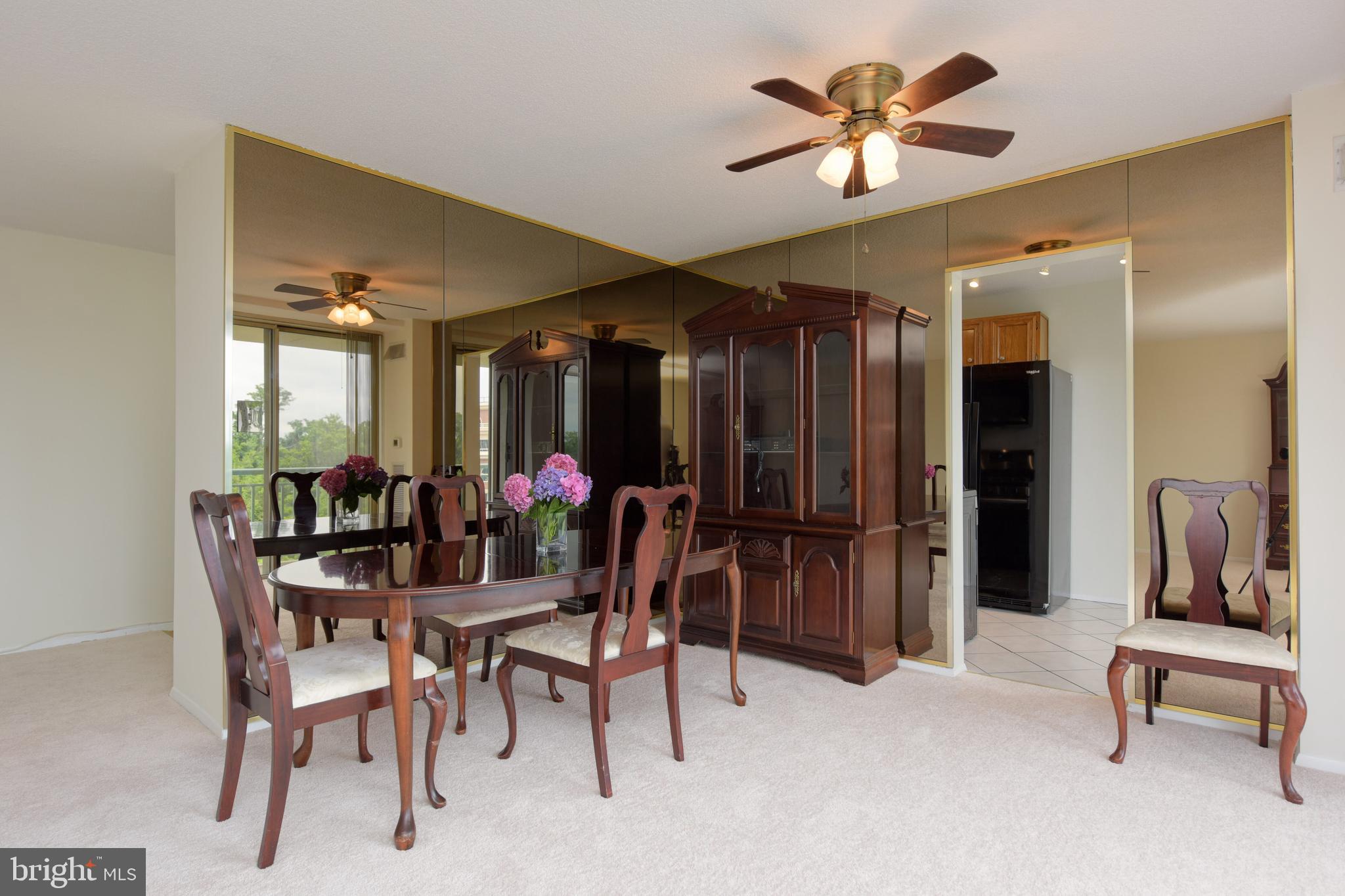 MARINA TOWERS - Residential