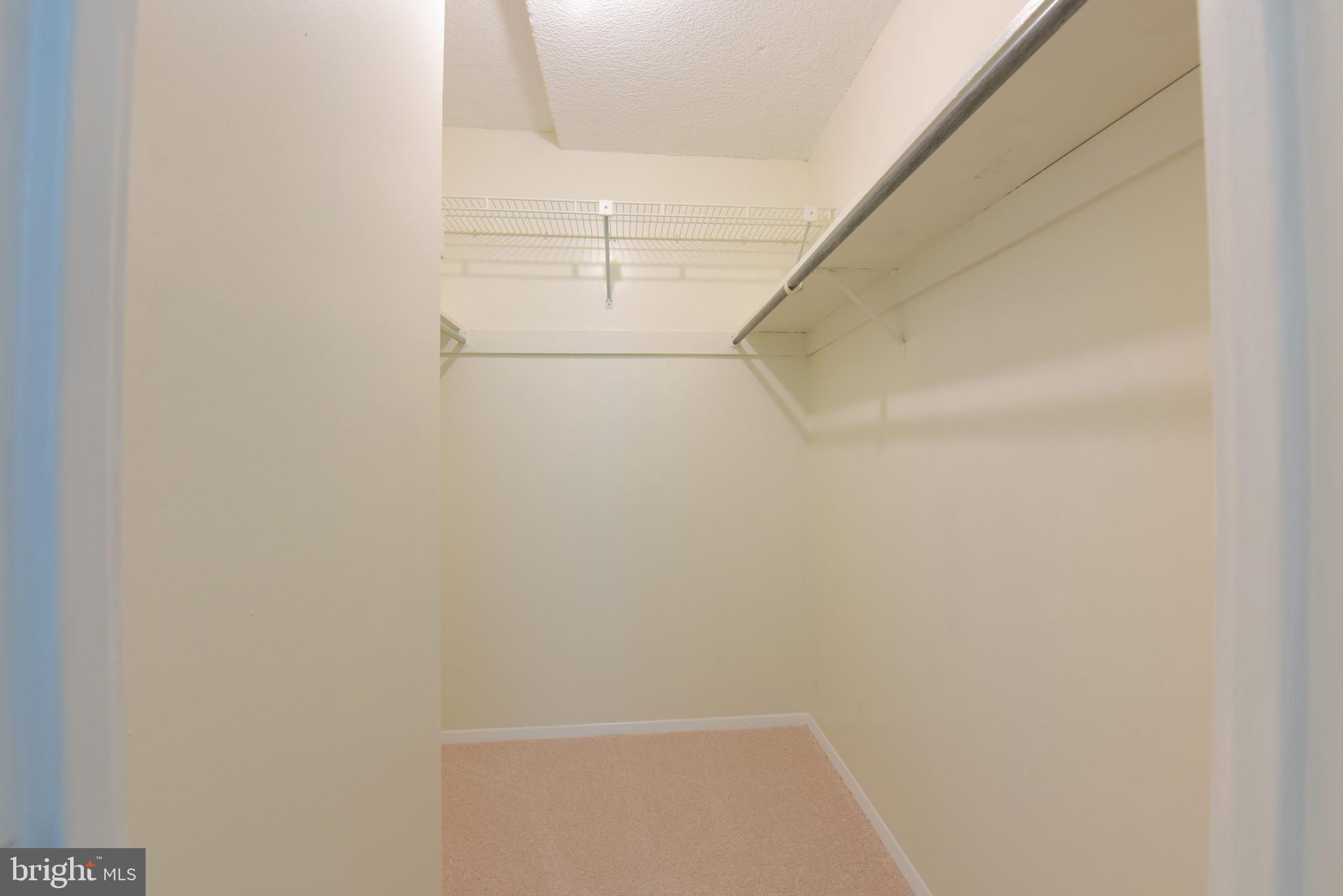 MARINA TOWERS - Residential