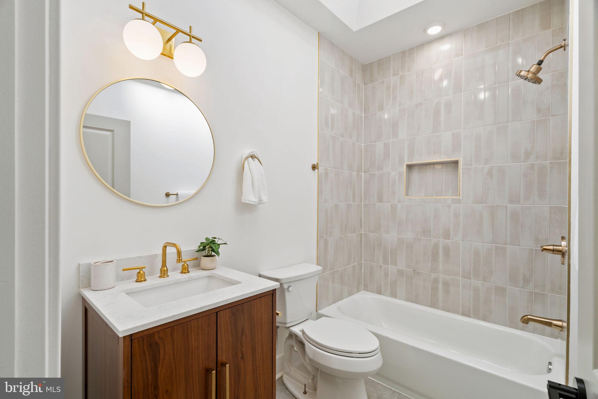 COBBS CREEK - Residential