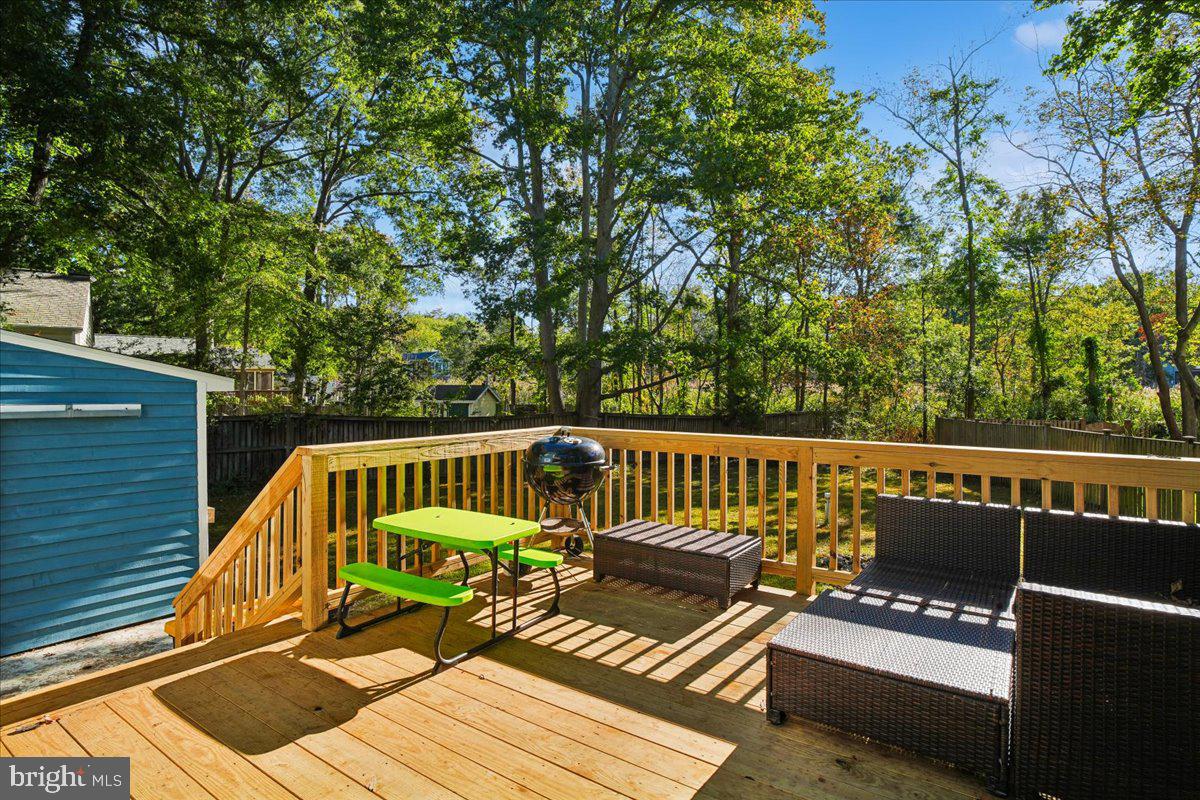 1245 CREEK DRIVE