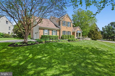 Photo of 1167 Silver Beech Road, HERNDON, VA 20170 (MLS # VAFX2302354)