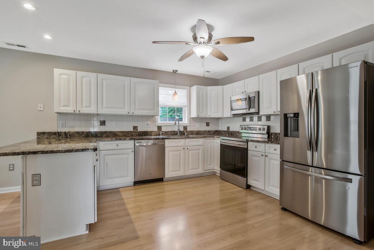 BEVERLEY BEACH - Residential