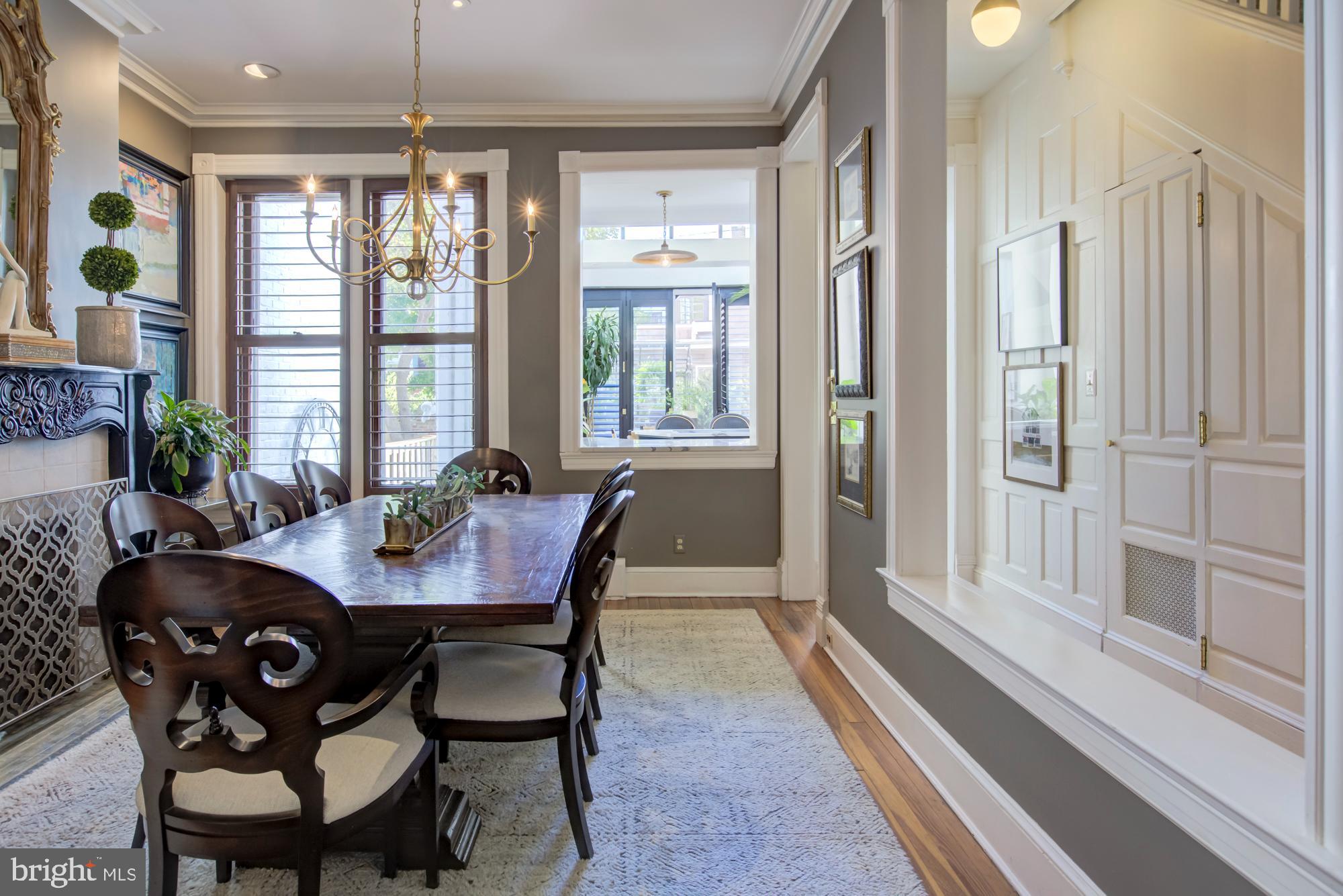 CAPITOL HILL - Residential