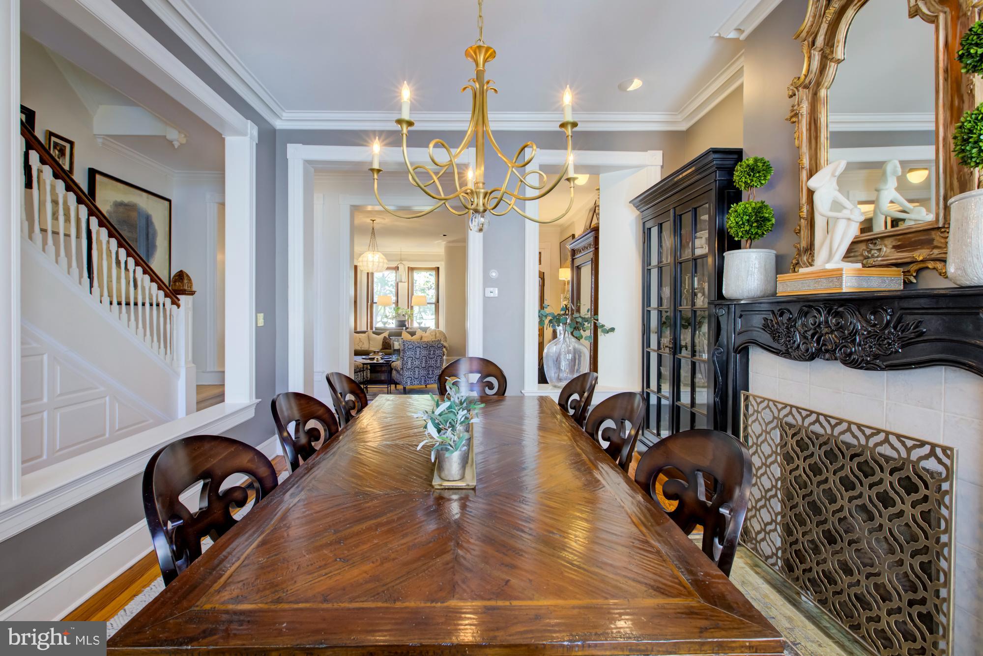 CAPITOL HILL - Residential
