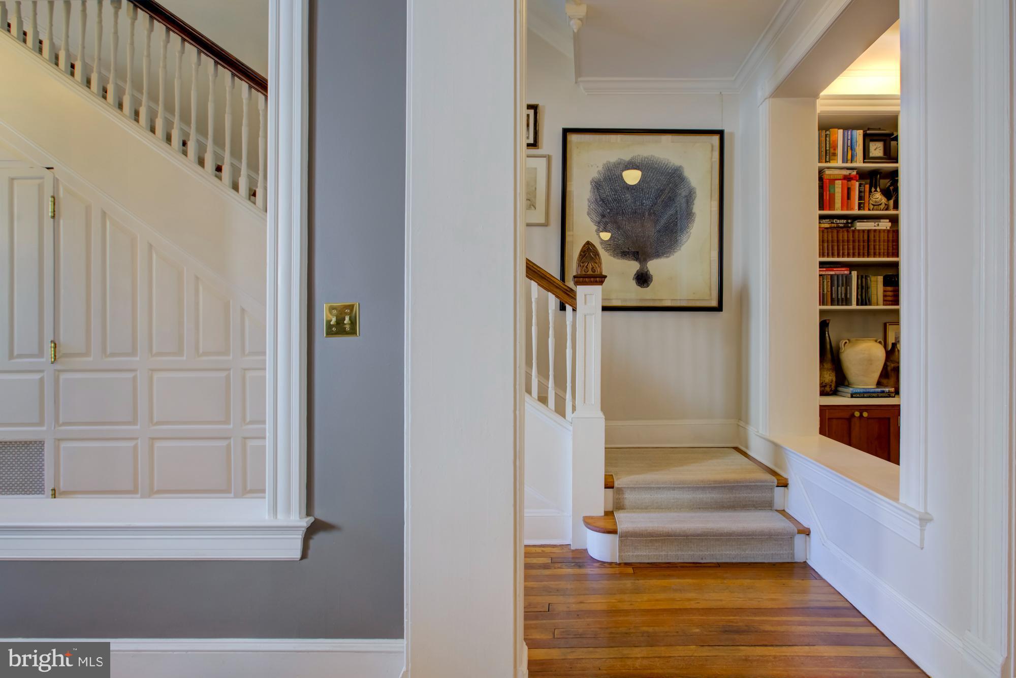 CAPITOL HILL - Residential