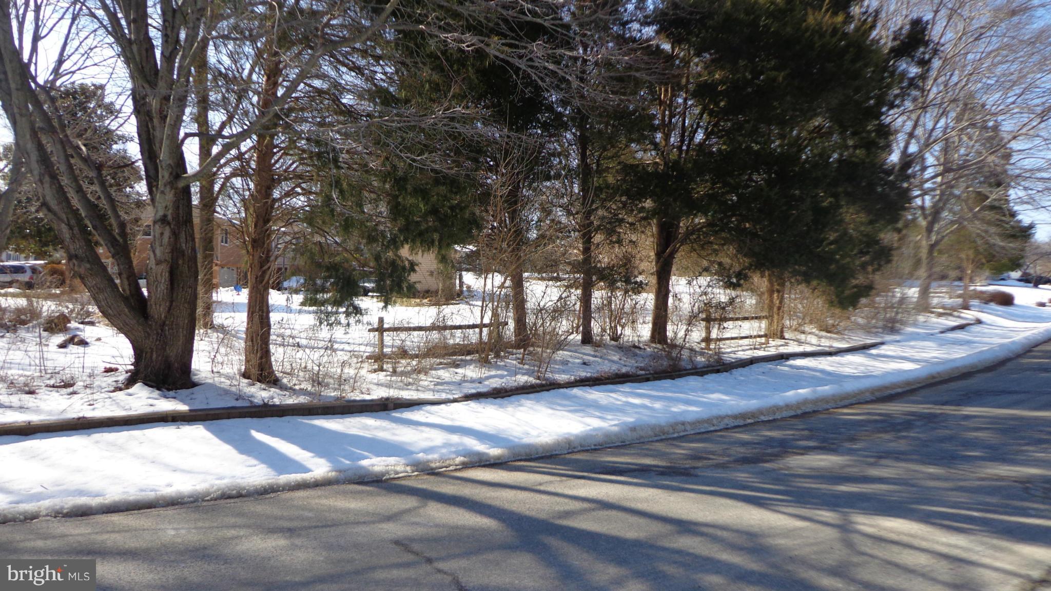 FLORANCE/LAKEVIEW ESTS - Land