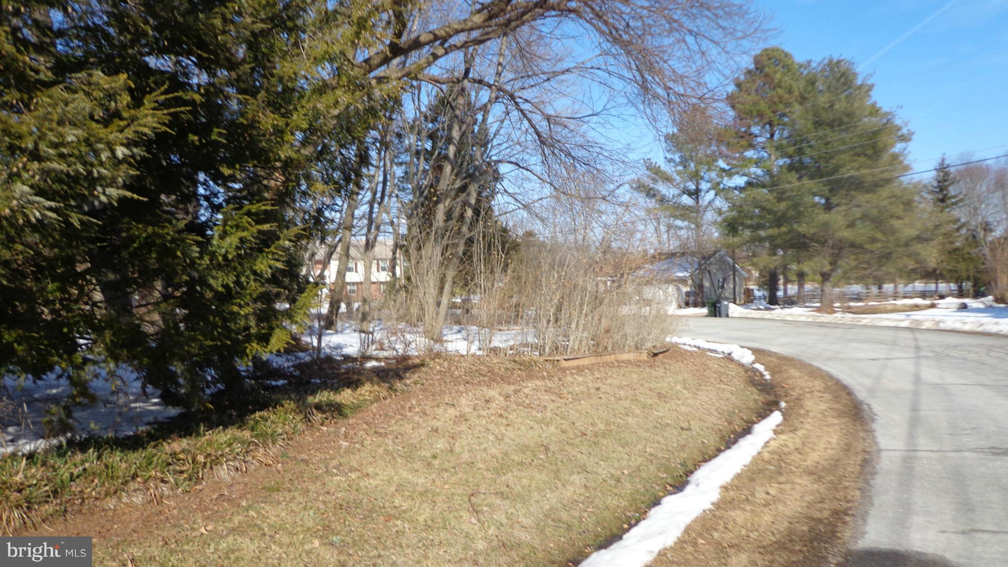 FLORANCE/LAKEVIEW ESTS - Land