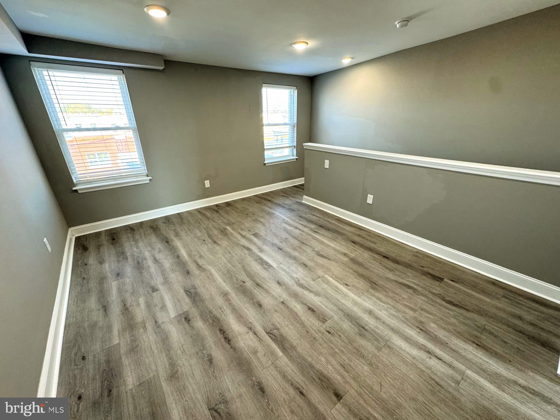 TEMPLE UNIVERSITY - Residential Lease