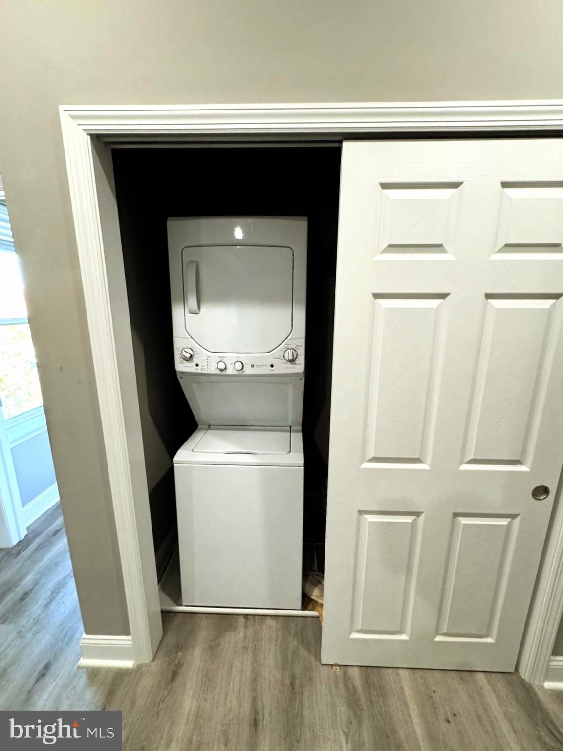 TEMPLE UNIVERSITY - Residential Lease