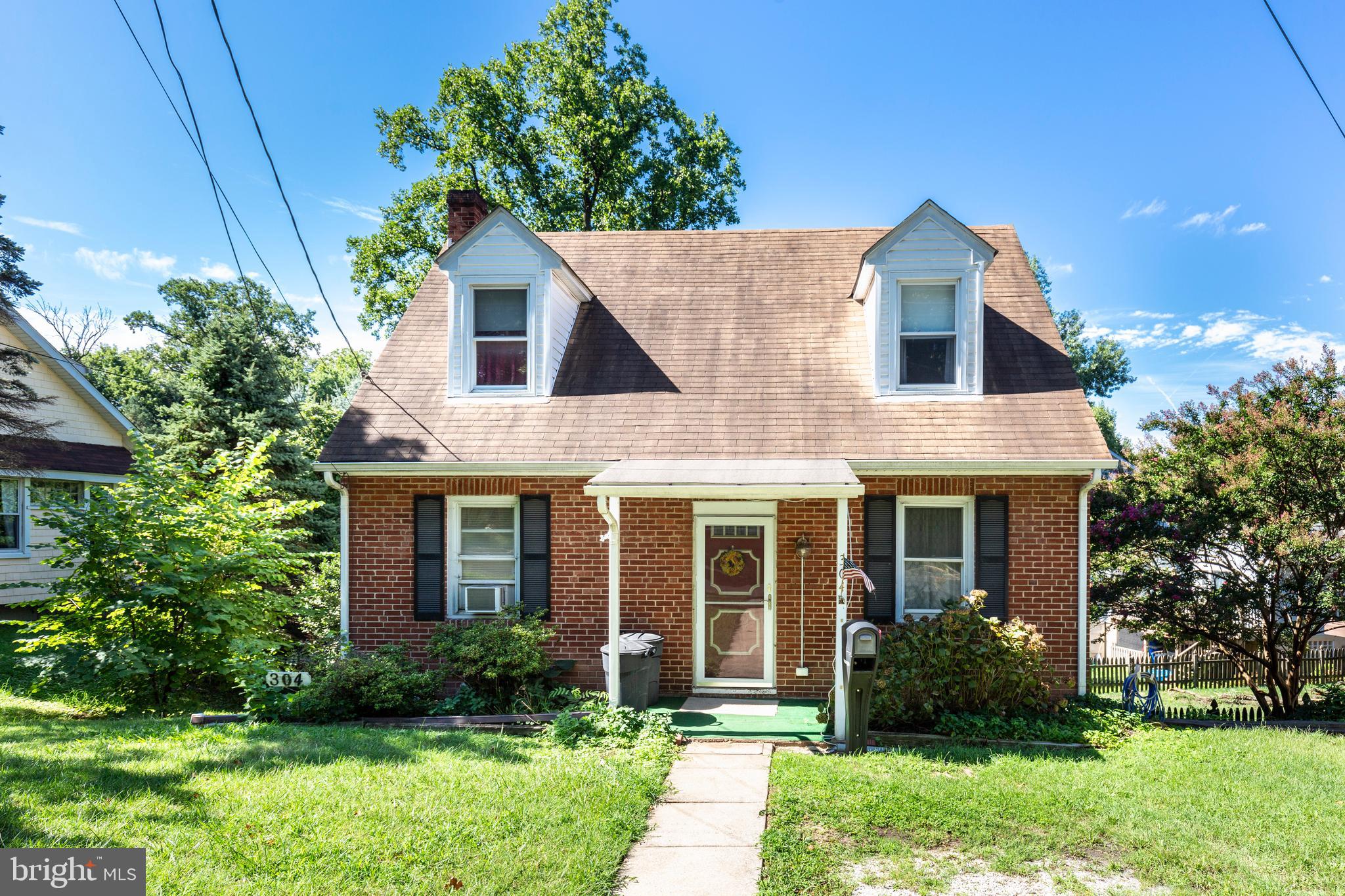 CATONSVILLE KNOLLS - Residential