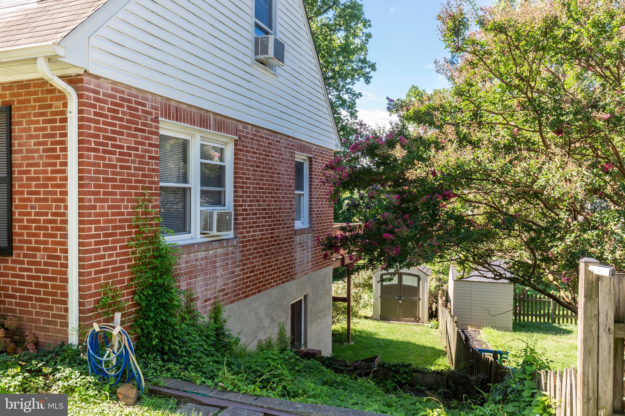 CATONSVILLE KNOLLS - Residential