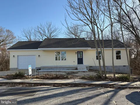 613 West 8th St, Laurel, DE MLS: DESU2076604