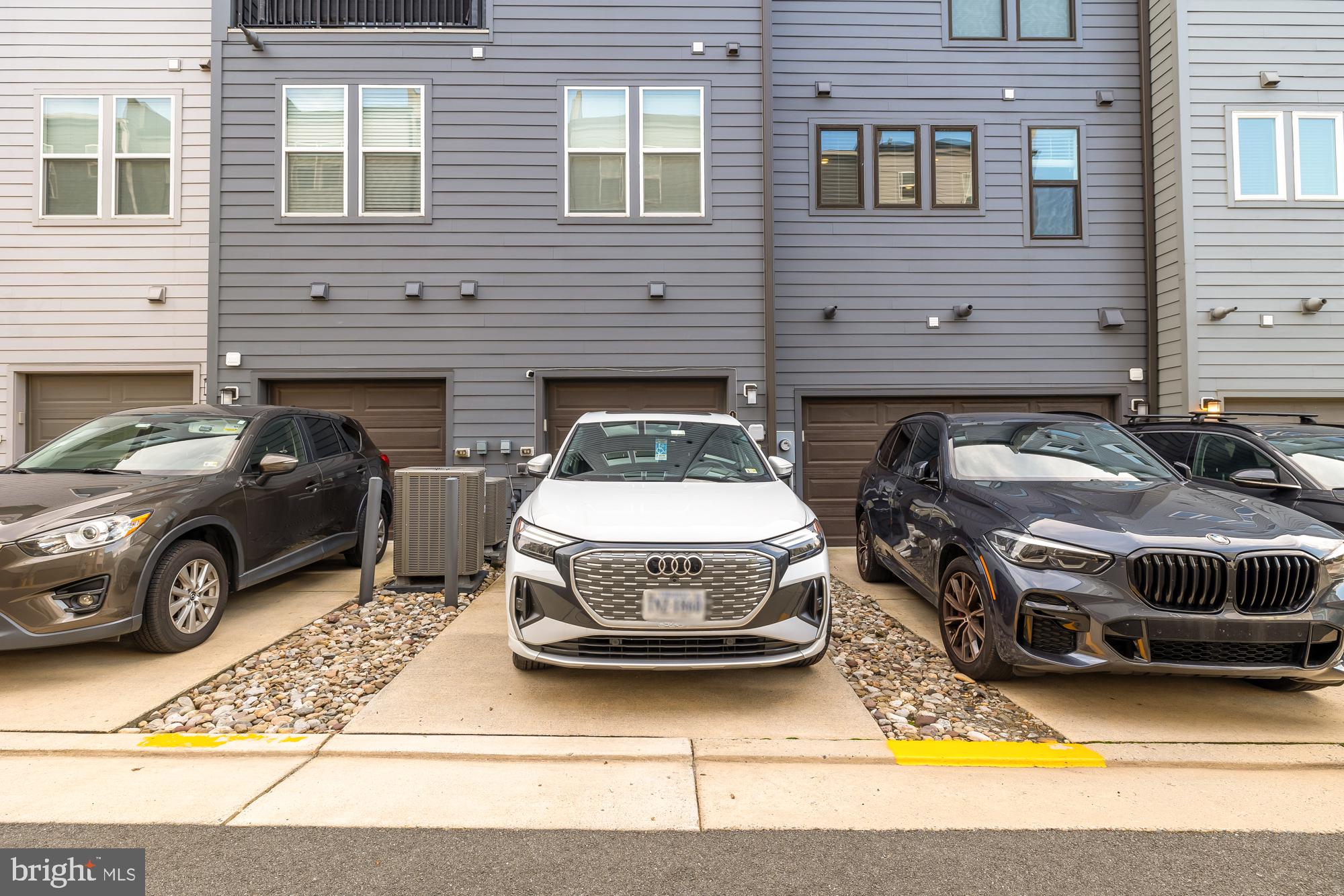 METROPARK AT ARROWBROOK - Residential