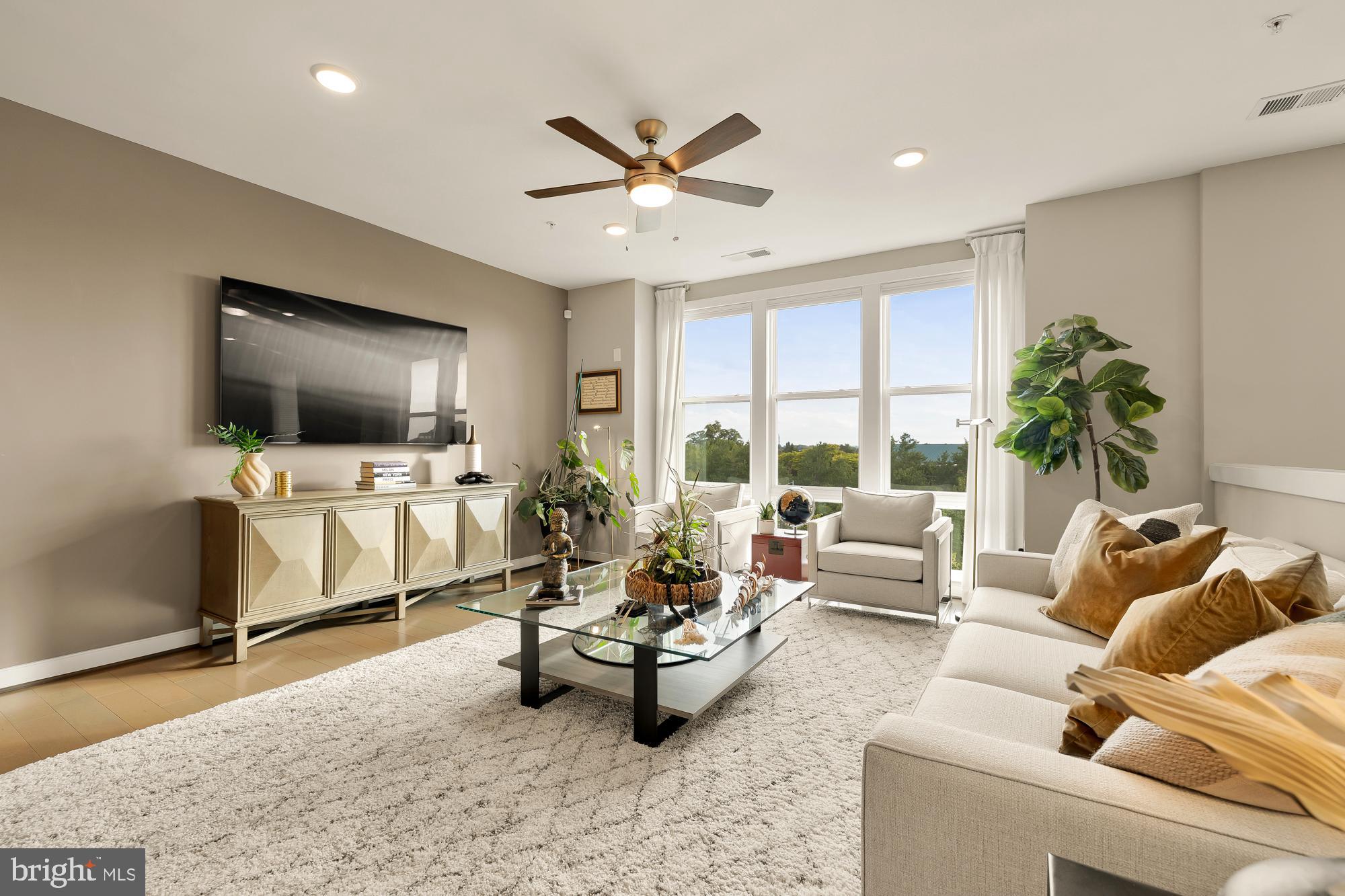 METROPARK AT ARROWBROOK - Residential