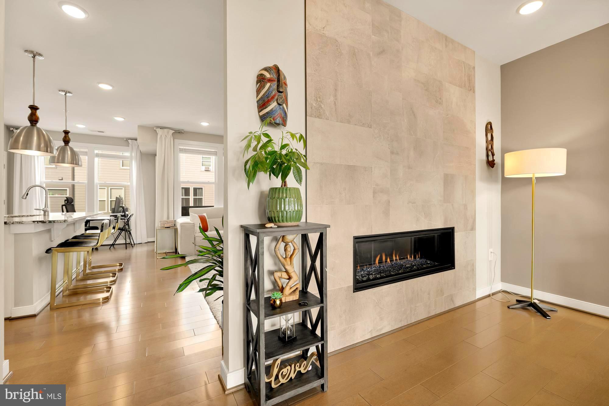 METROPARK AT ARROWBROOK - Residential