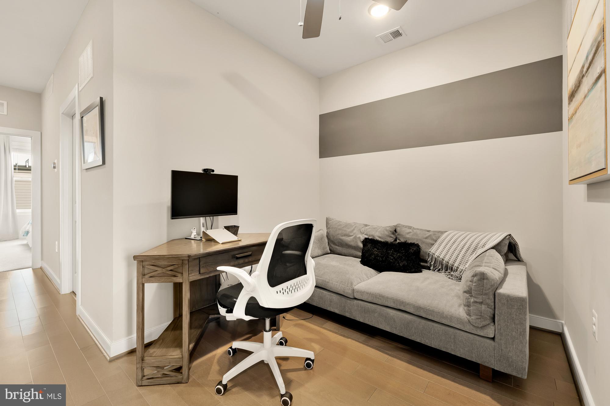 METROPARK AT ARROWBROOK - Residential