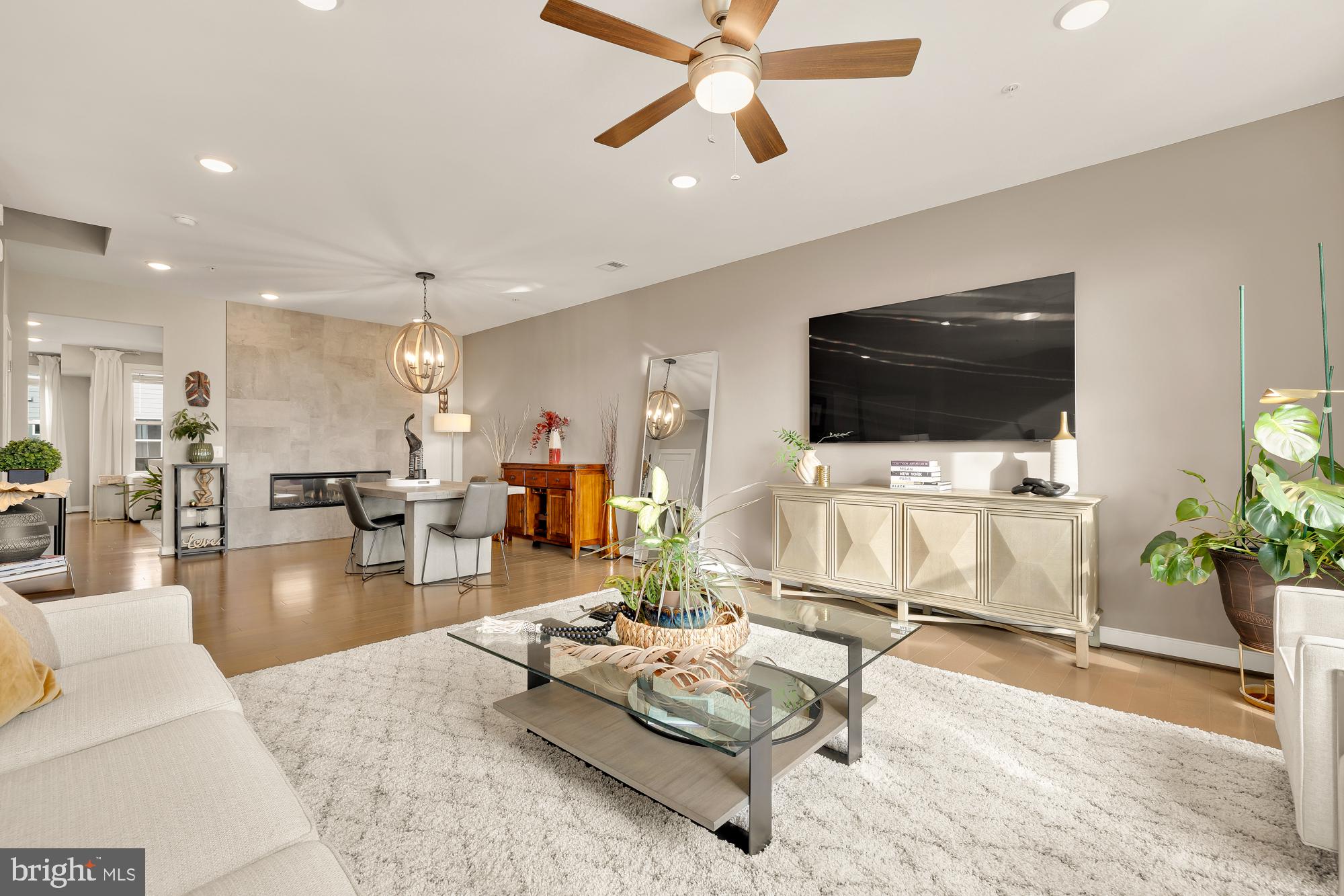 METROPARK AT ARROWBROOK - Residential