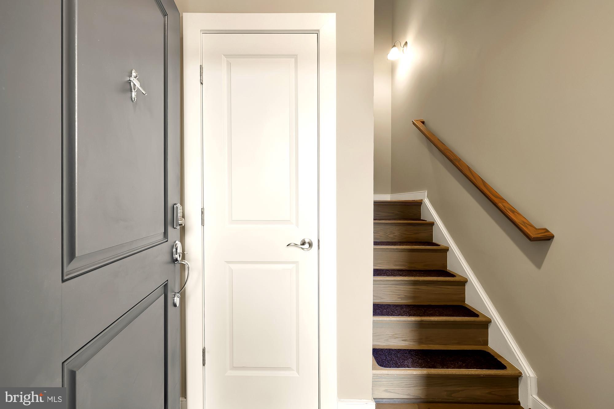 METROPARK AT ARROWBROOK - Residential