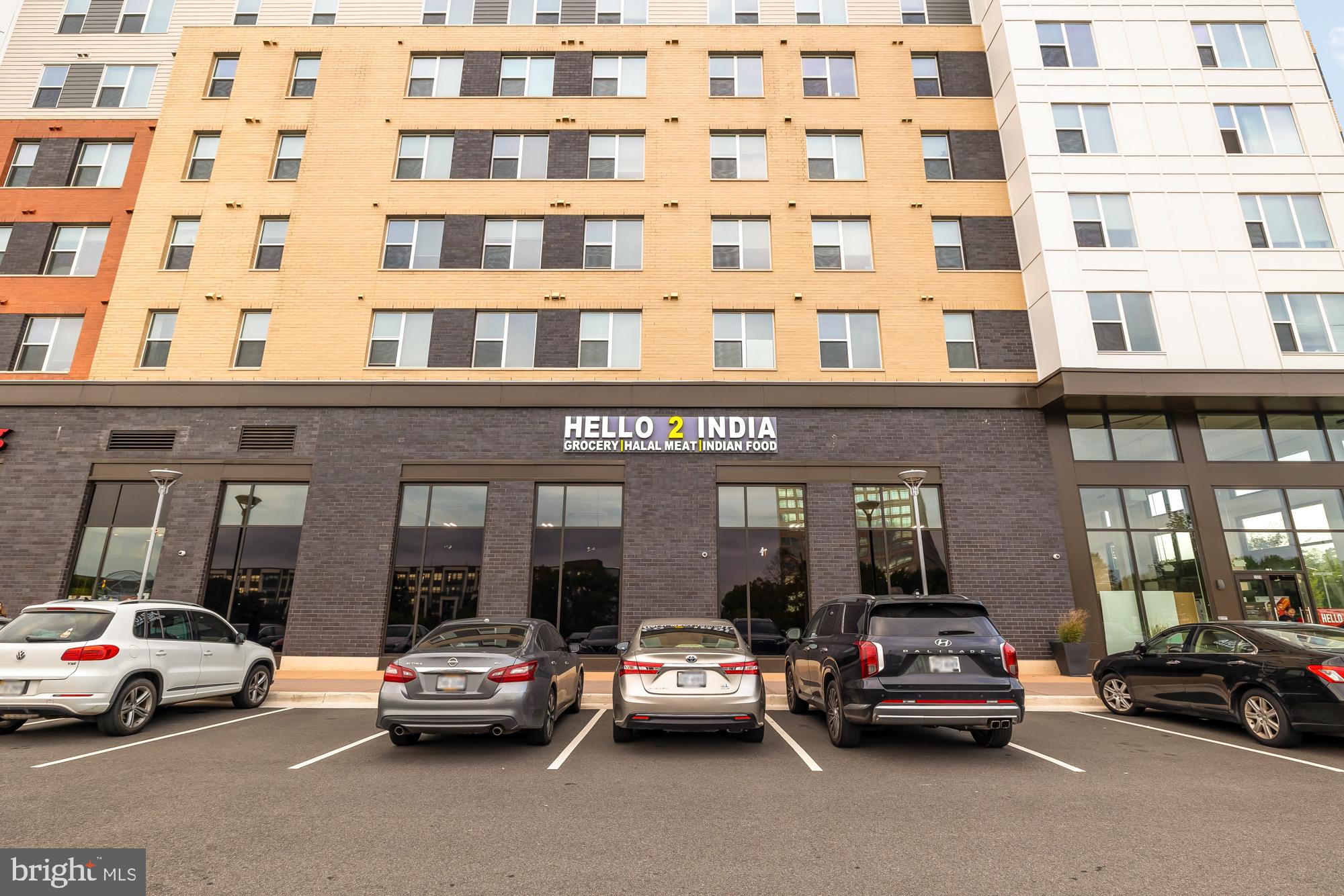 METROPARK AT ARROWBROOK - Residential