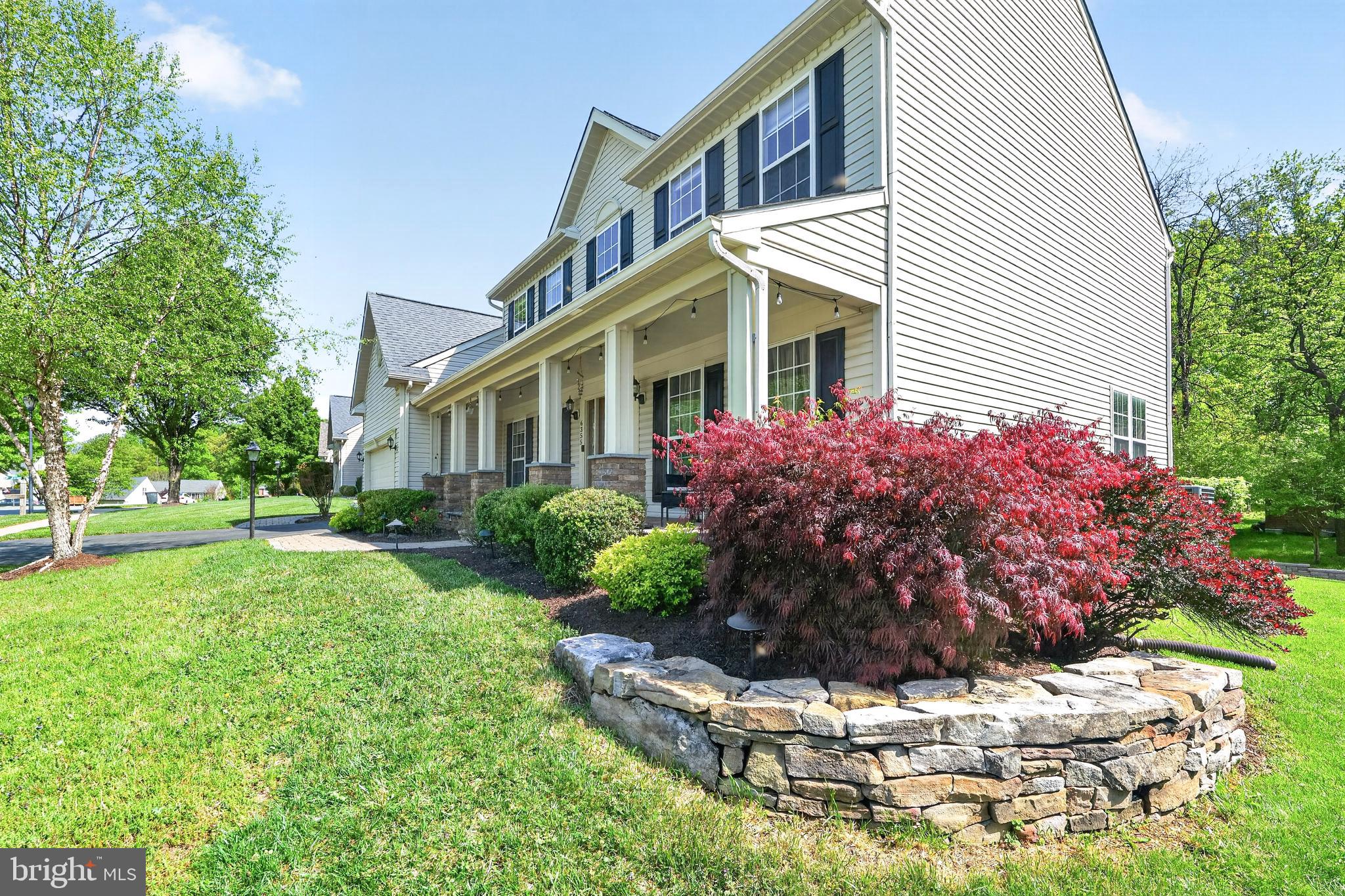 SPRING RIDGE - Residential