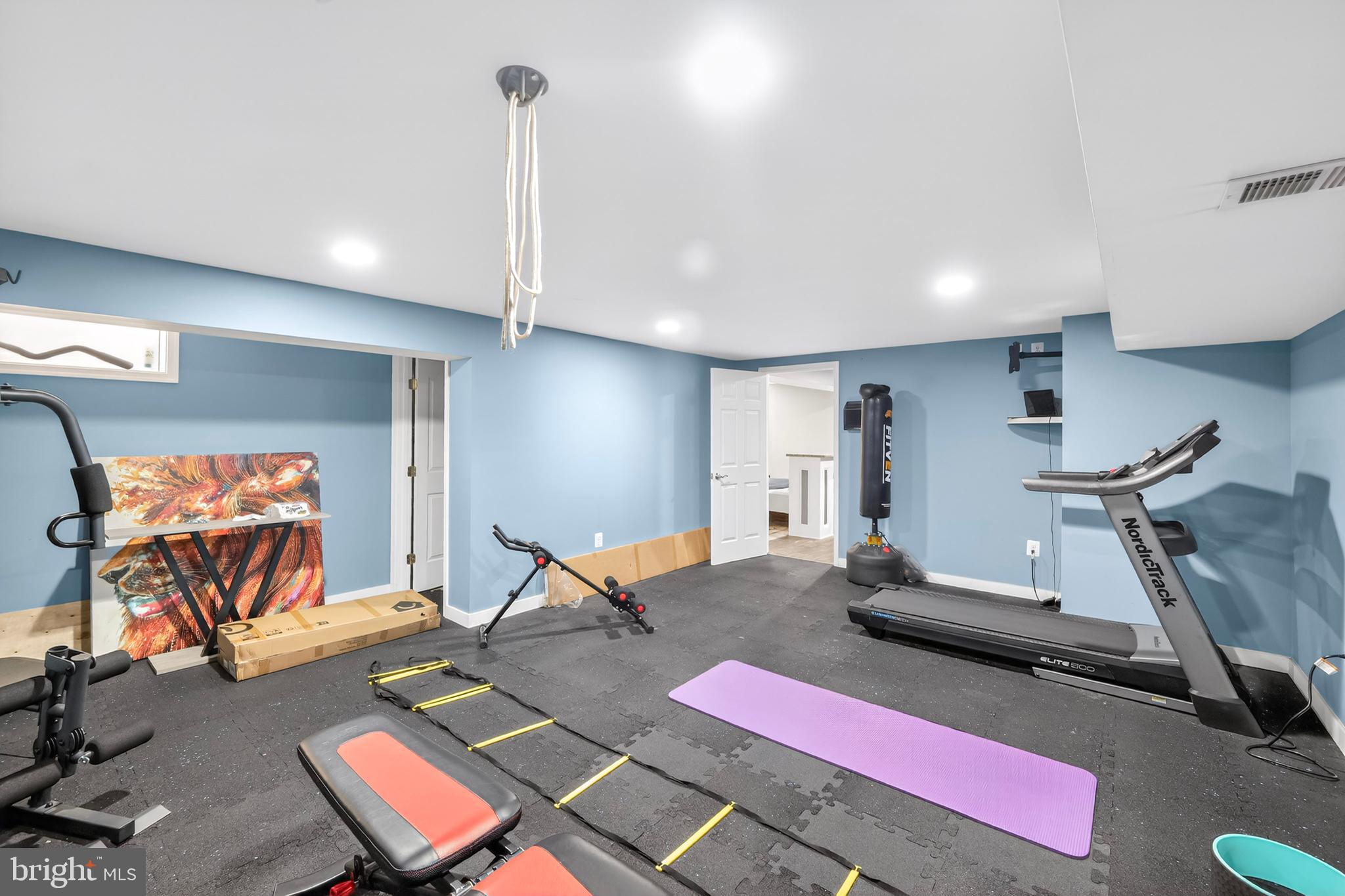 SPRING RIDGE - Residential