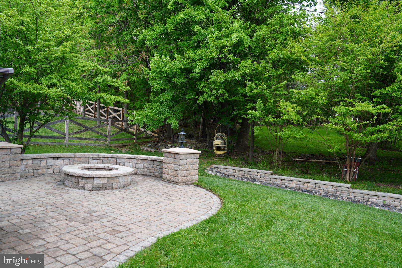 SPRING RIDGE - Residential