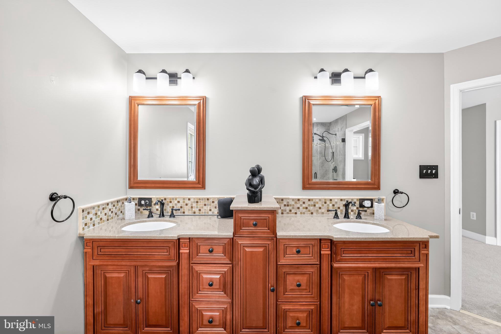 SPRING RIDGE - Residential