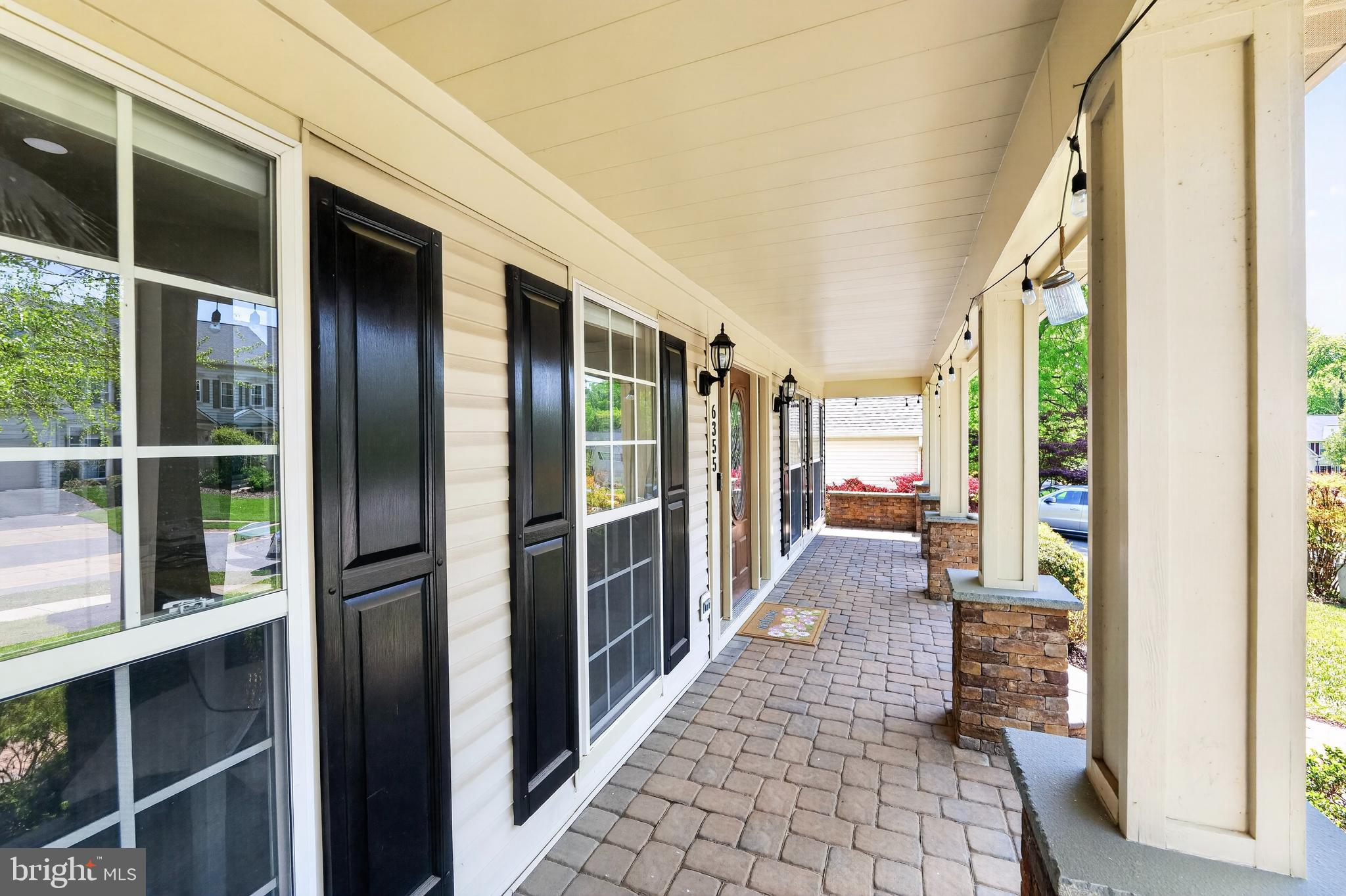 SPRING RIDGE - Residential