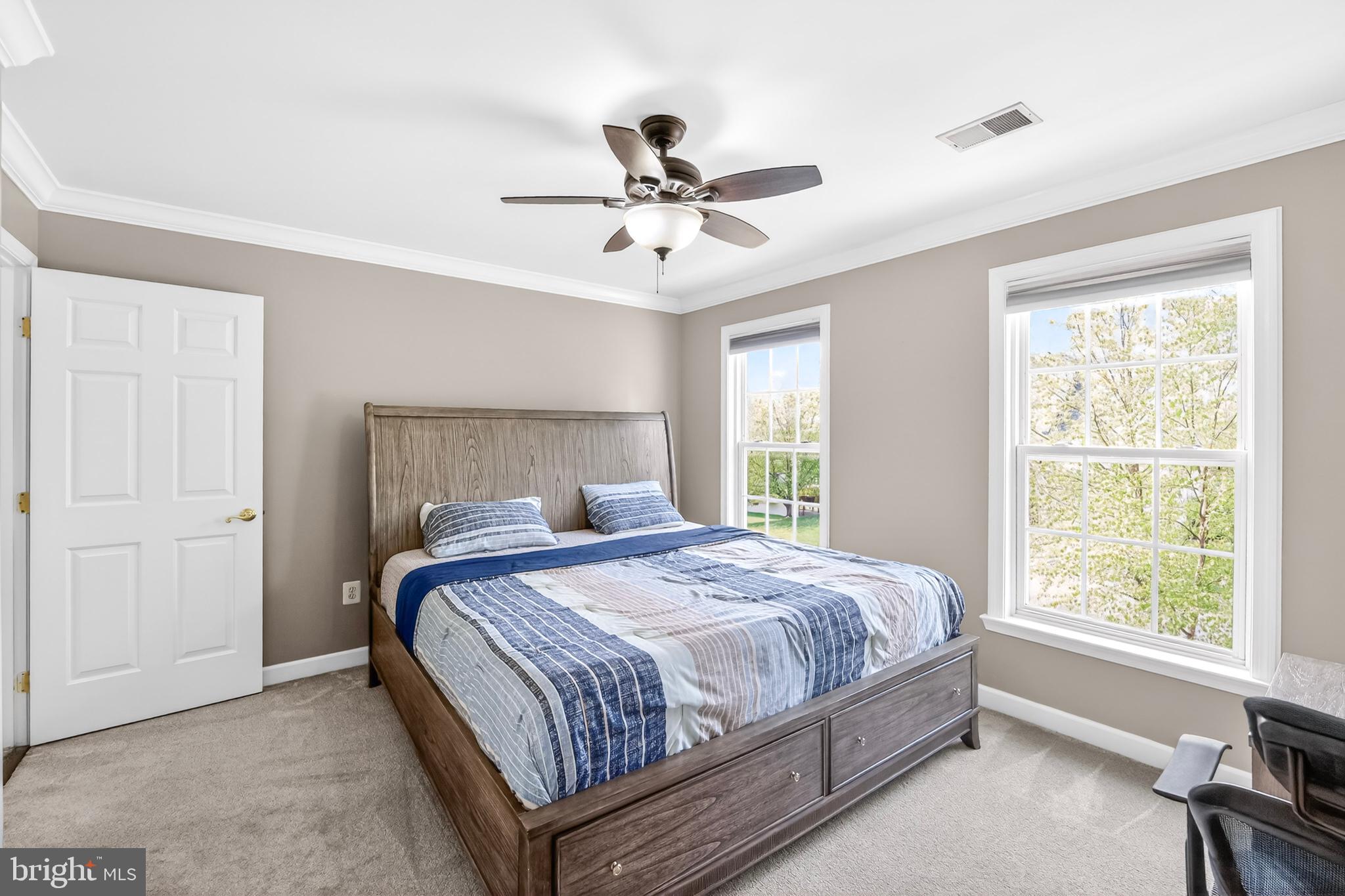 SPRING RIDGE - Residential