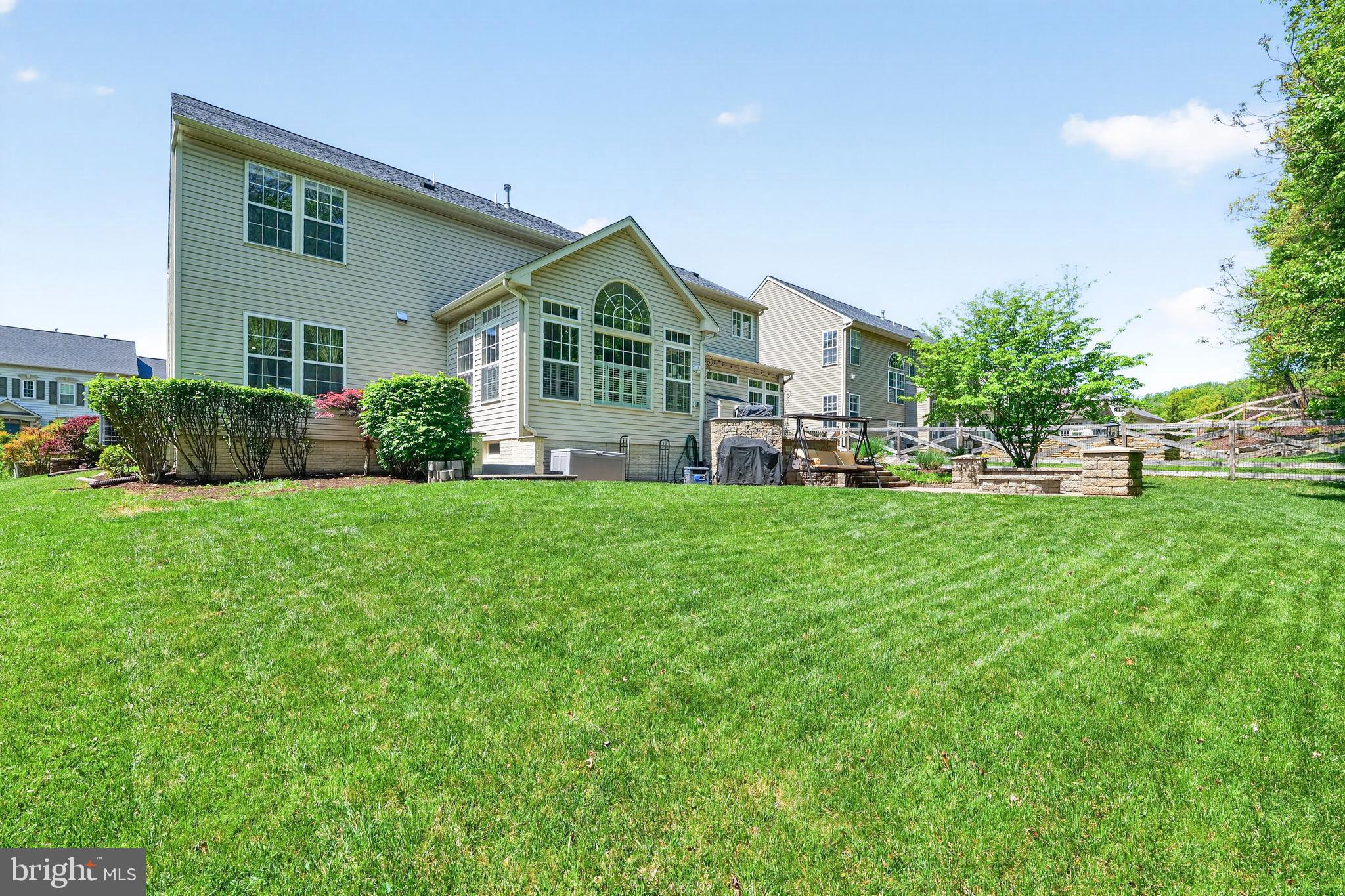 SPRING RIDGE - Residential