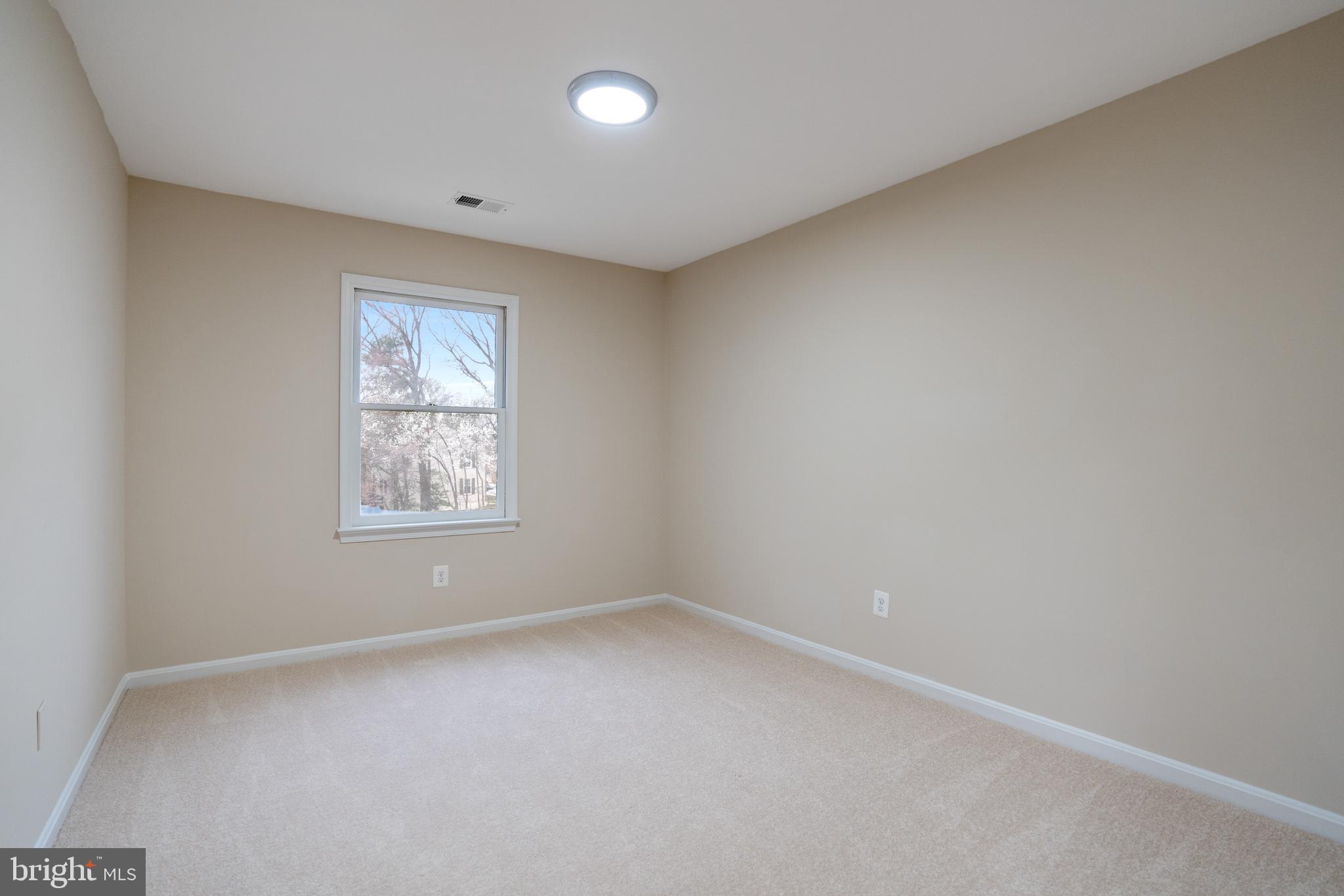 COLONY PARK - Residential