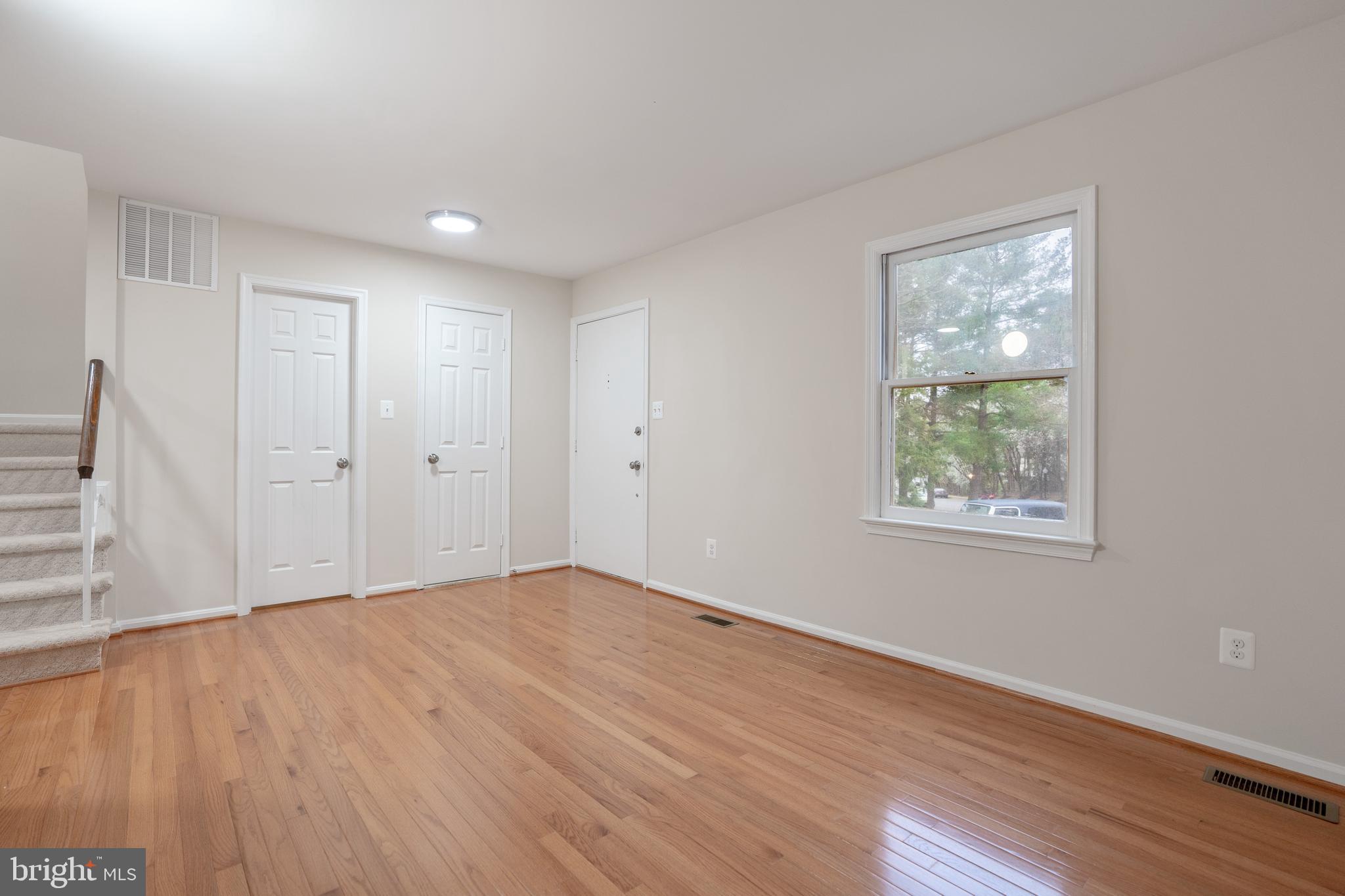 COLONY PARK - Residential