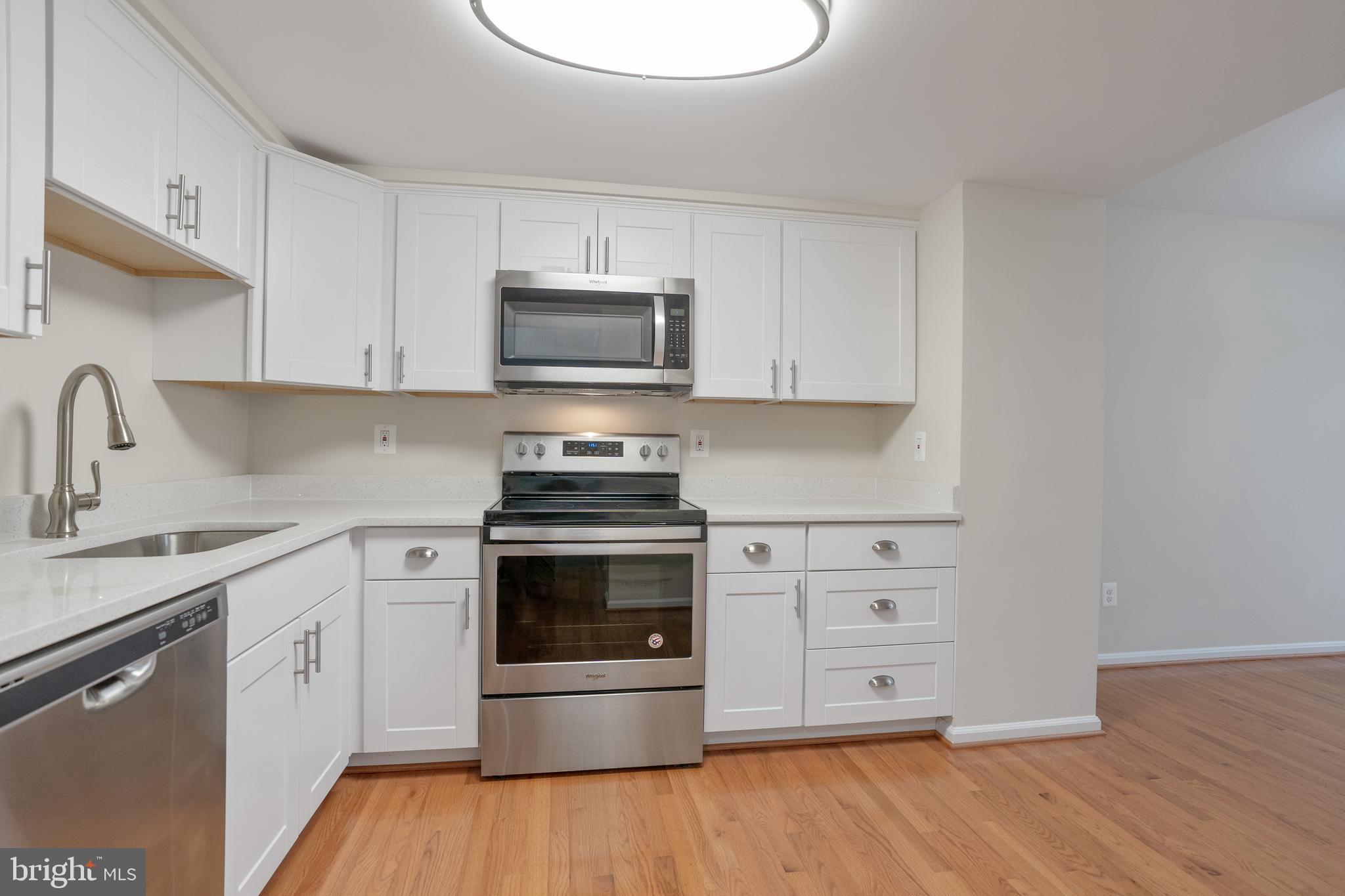 COLONY PARK - Residential