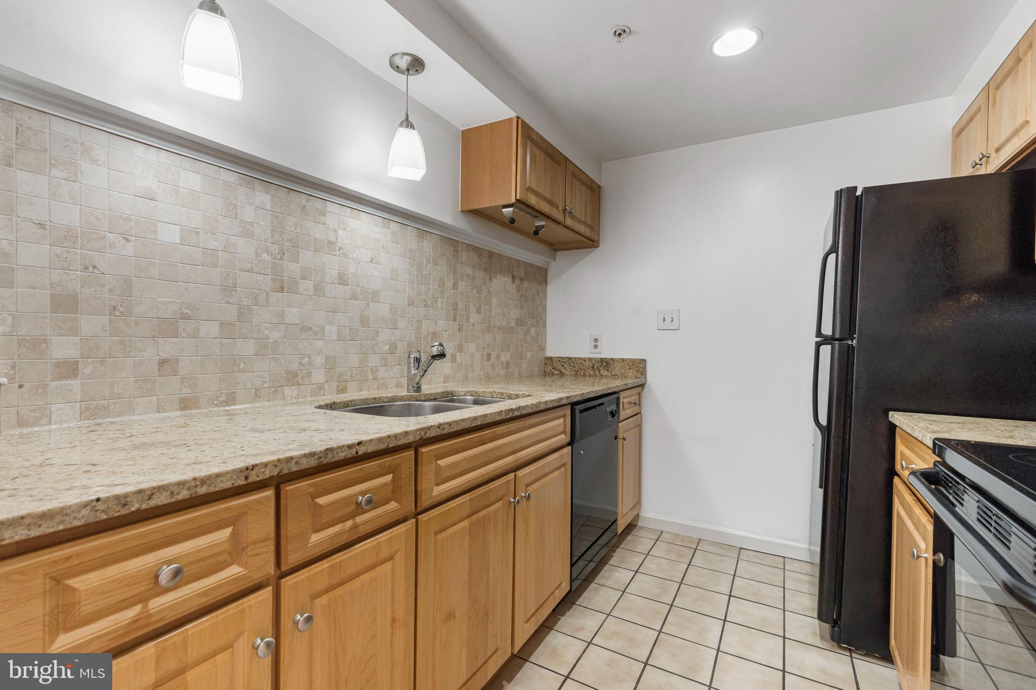 FELLS POINT HISTORIC DISTRICT - Residential Lease