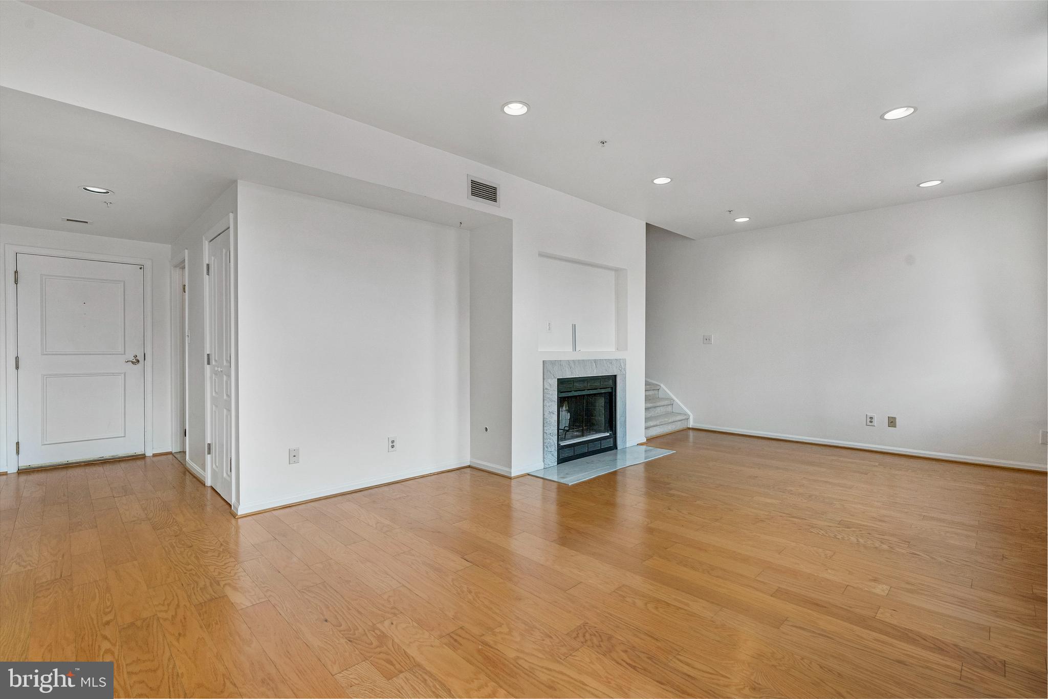 FELLS POINT HISTORIC DISTRICT - Residential Lease