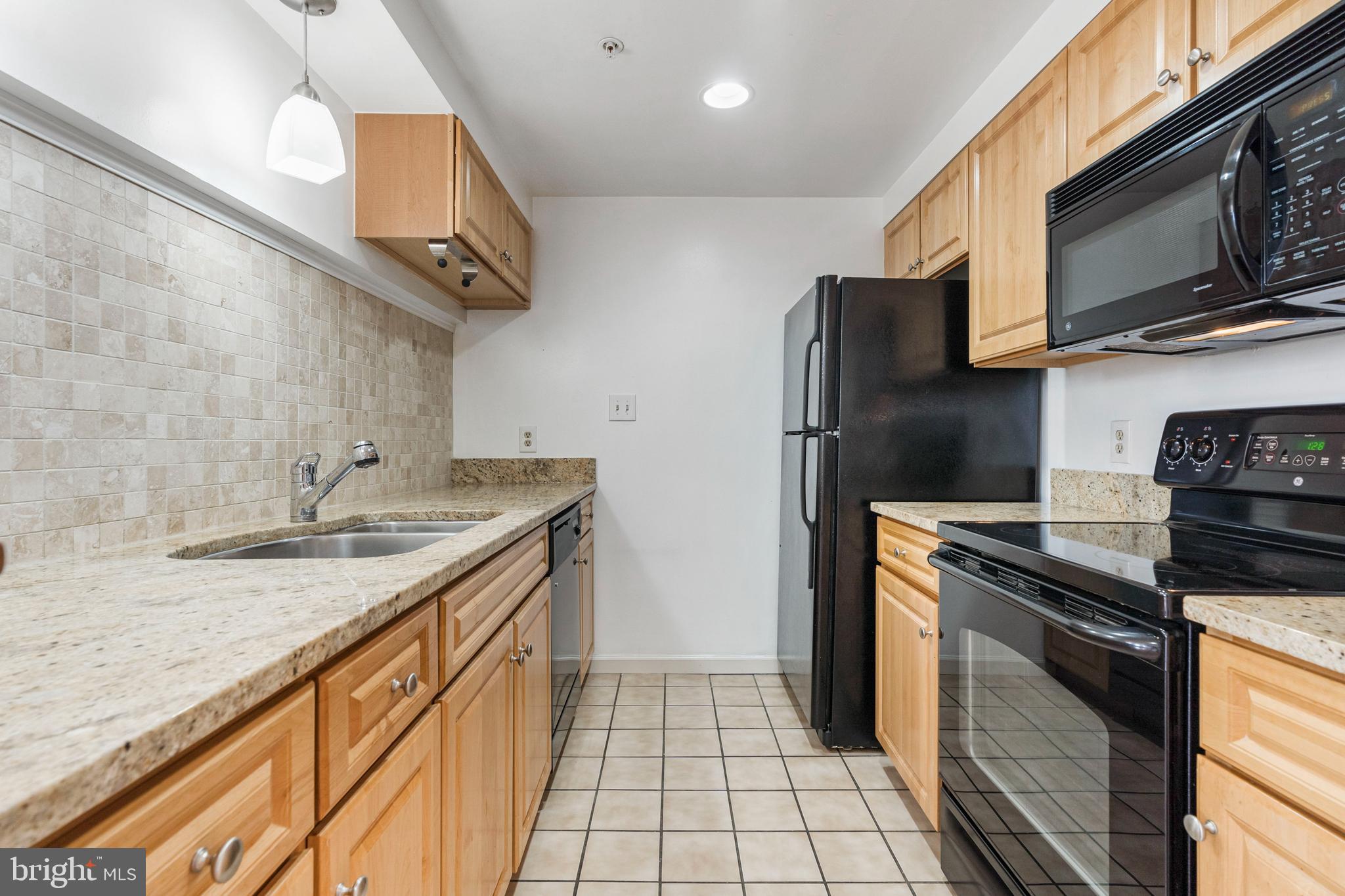 FELLS POINT HISTORIC DISTRICT - Residential Lease