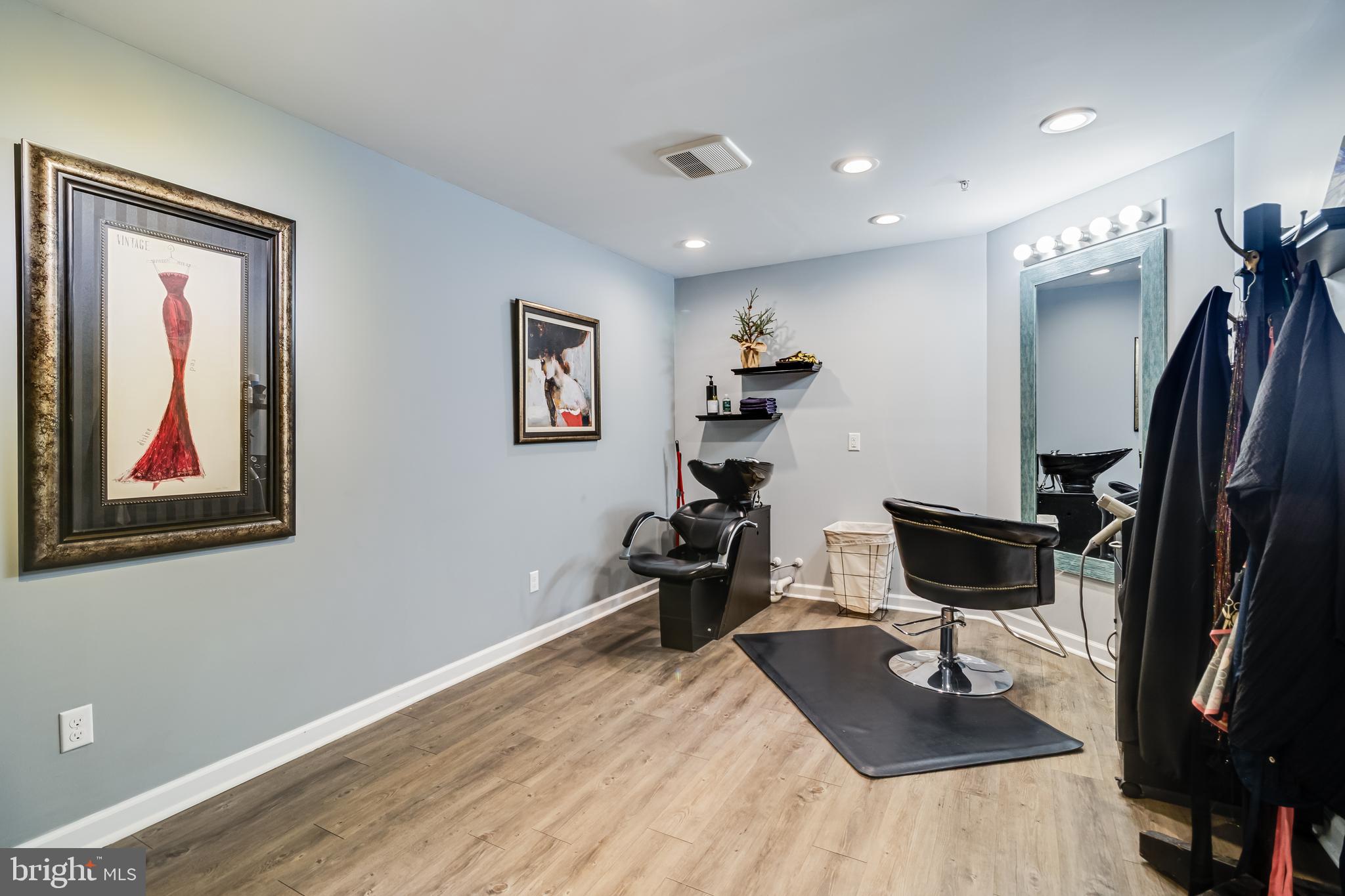 HERBERT FIELDS - Residential