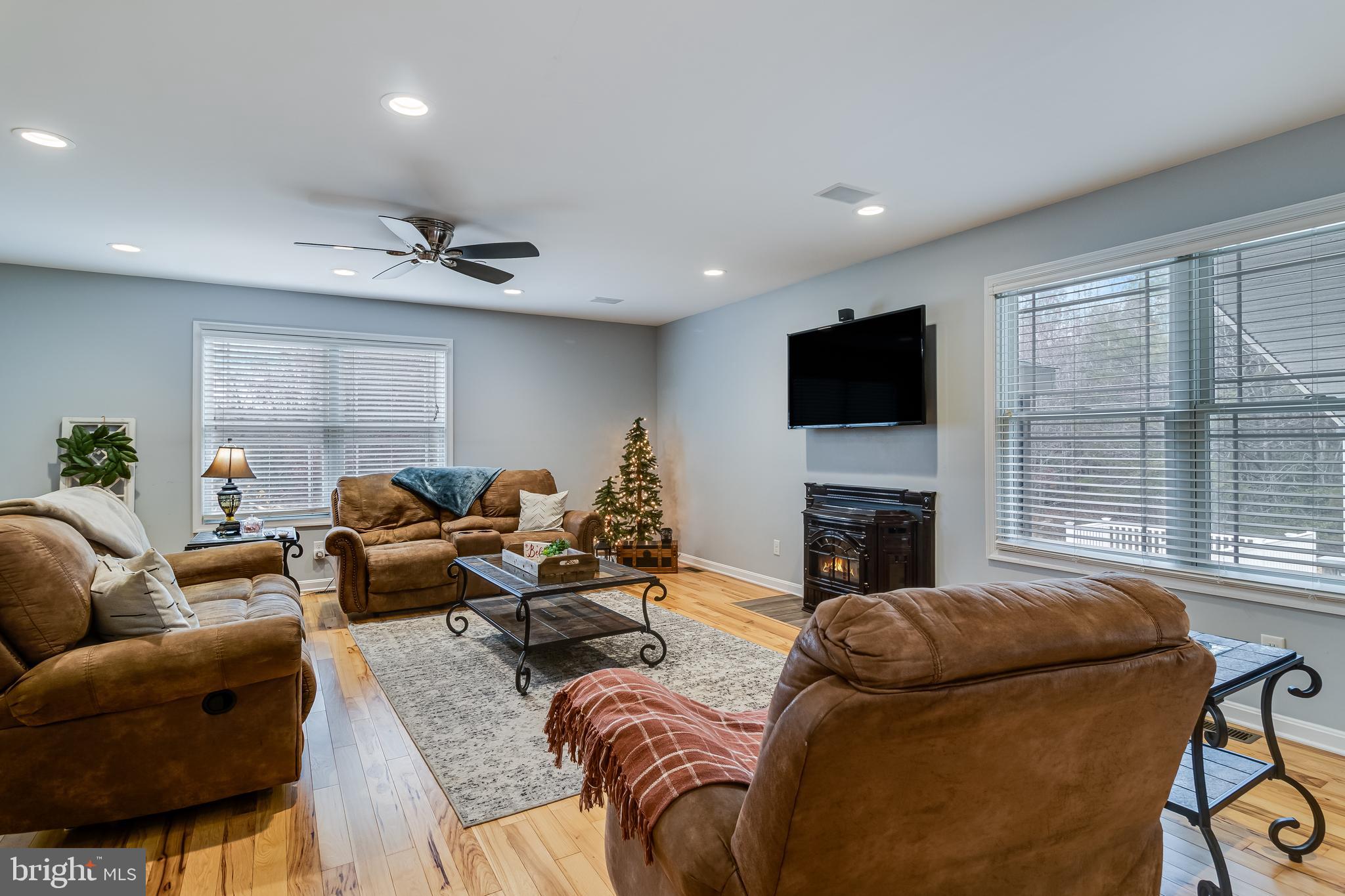 HERBERT FIELDS - Residential