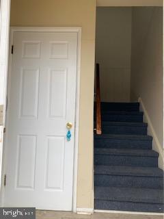 HOLMESBURG - Residential Income