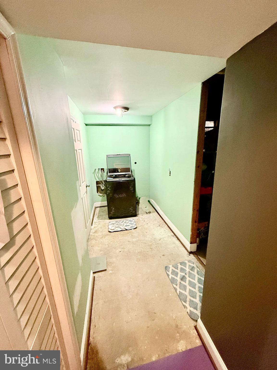 BELL AIR HEIGHTS - Residential
