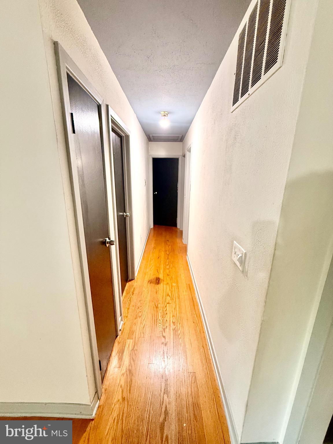 BELL AIR HEIGHTS - Residential